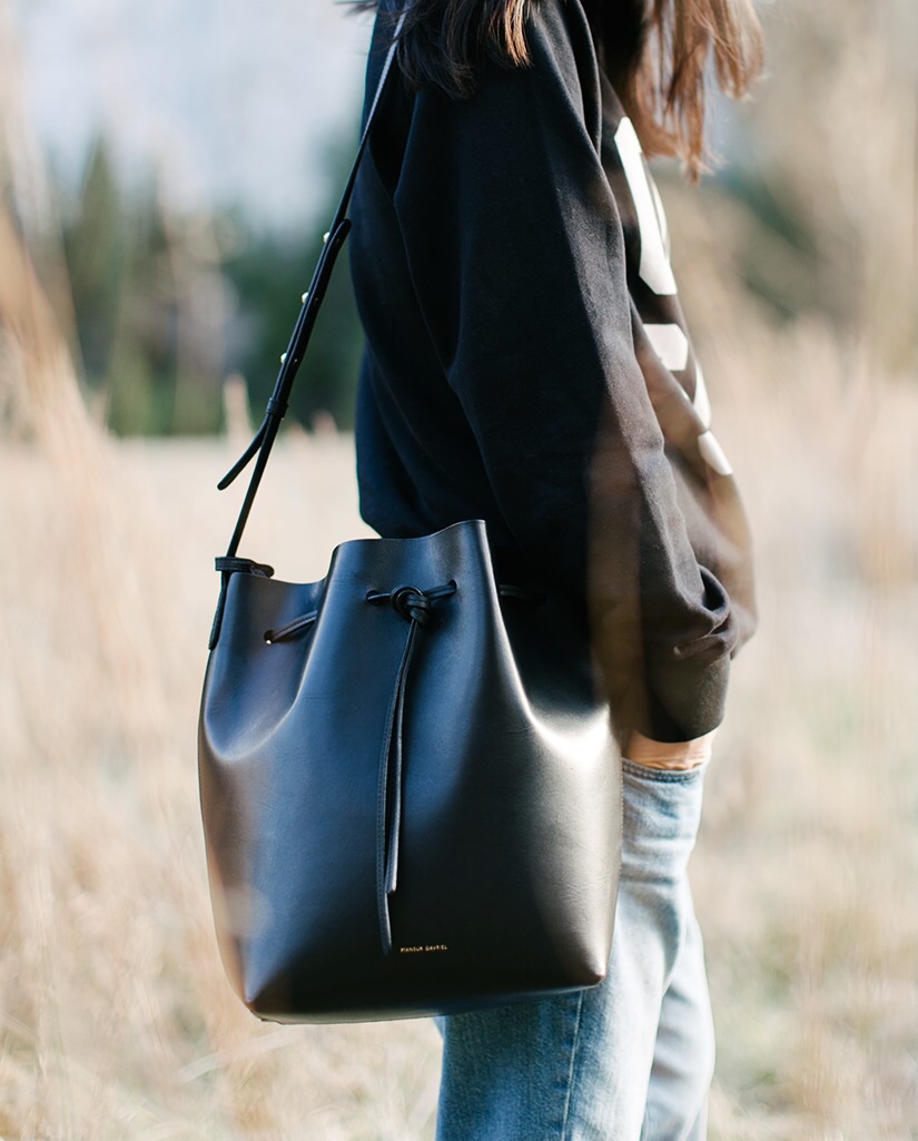 mansur gavriel twist bucket bag