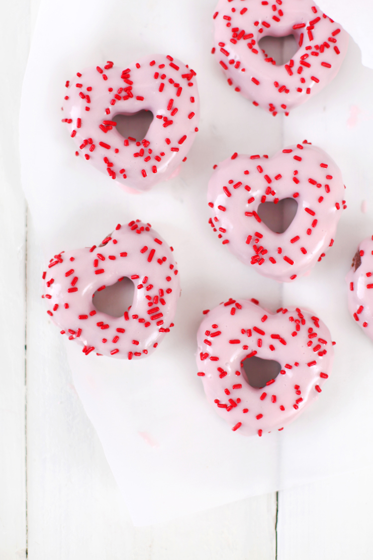 heart shaped baked valentine's day donuts doughnuts