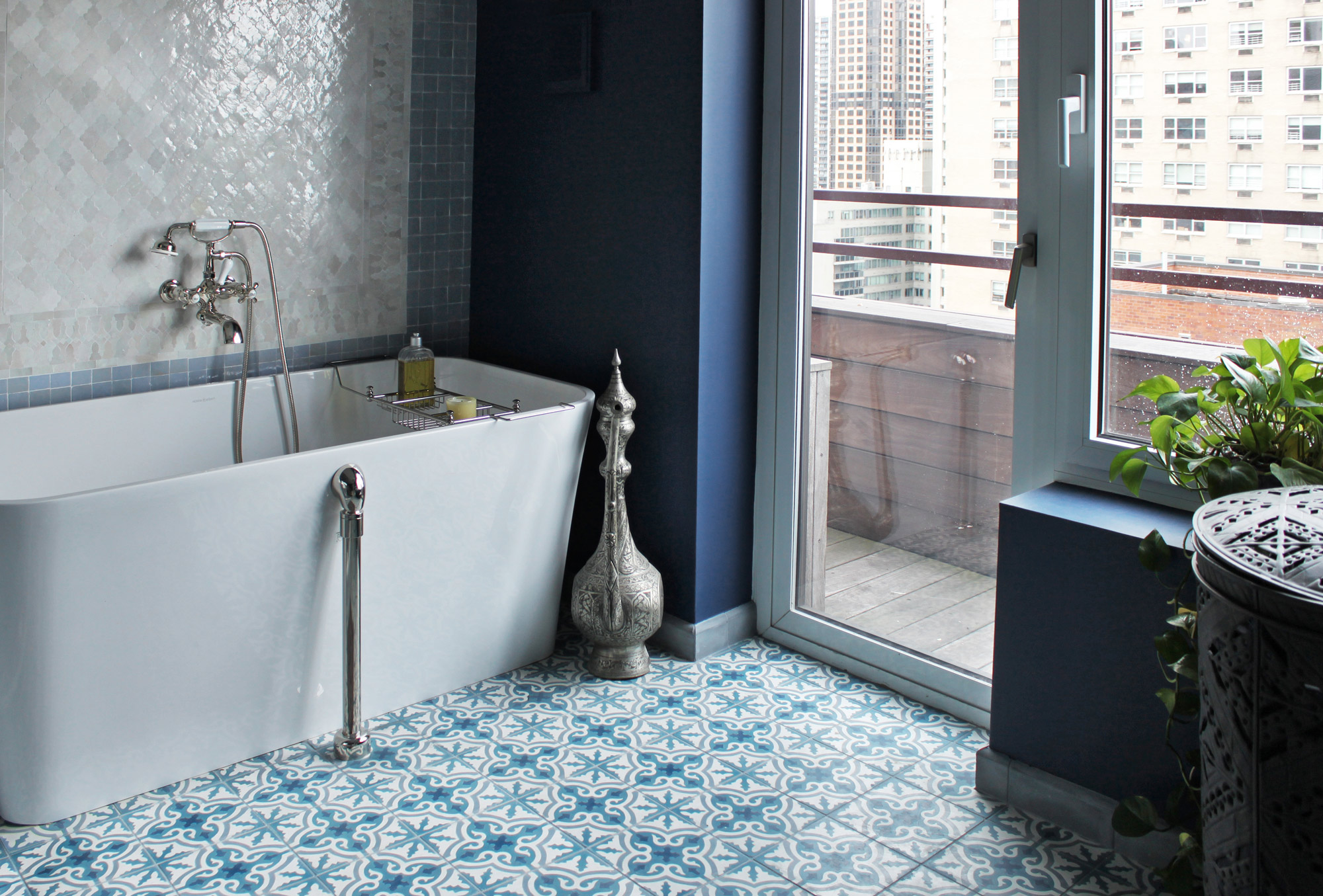 patterned bathroom floor tile tub