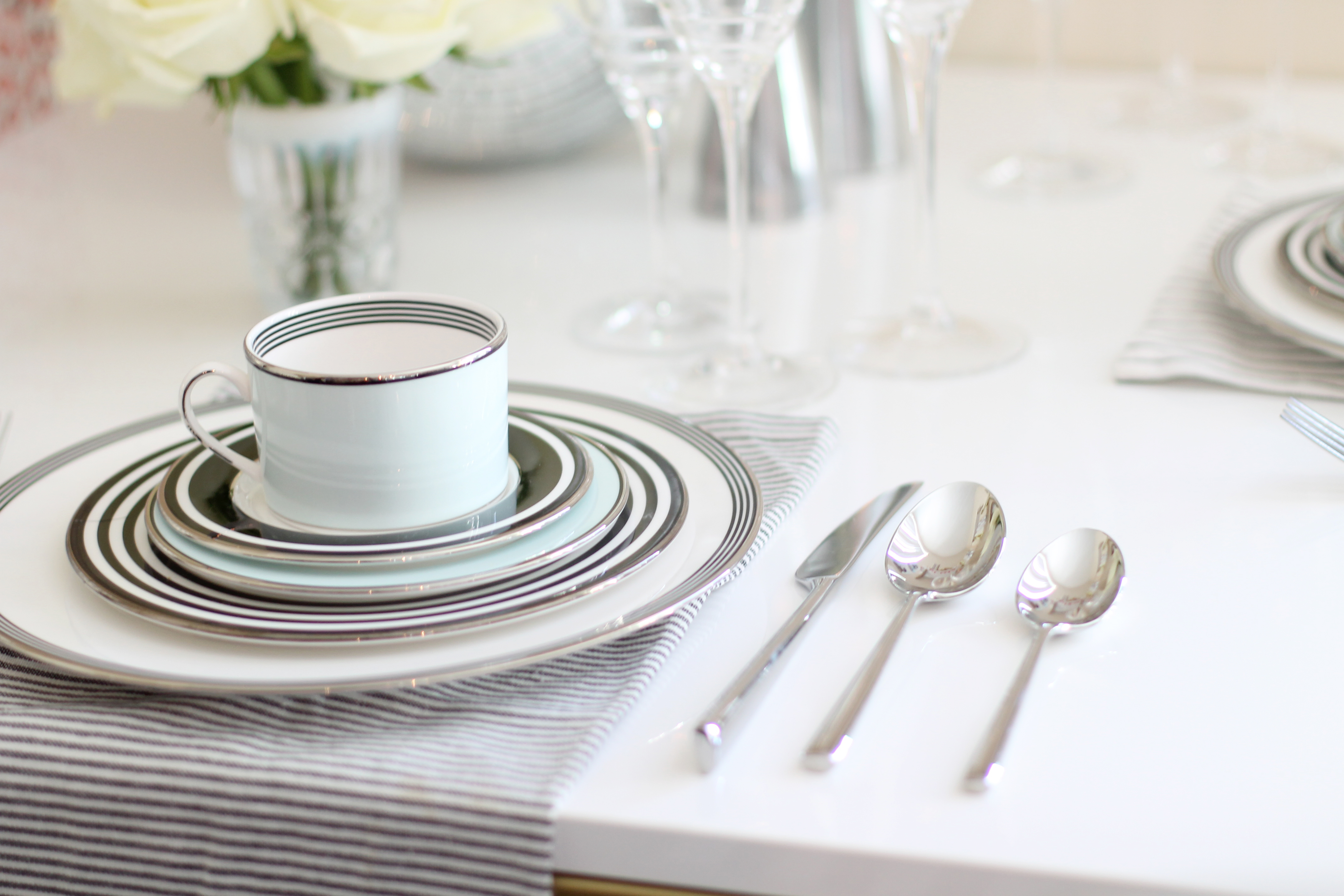 Wedding Registry Do: Registering for Fine China | Glitter, Inc.