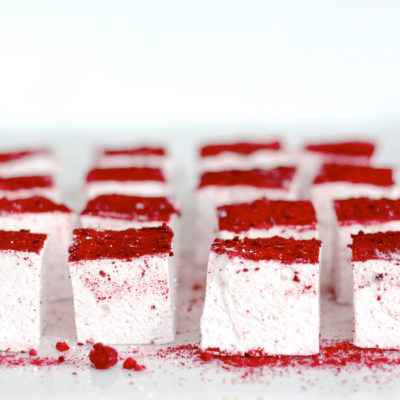 Big & Fluffy Homemade Raspberry Marshmallows (perfect for Valentine's Day!)