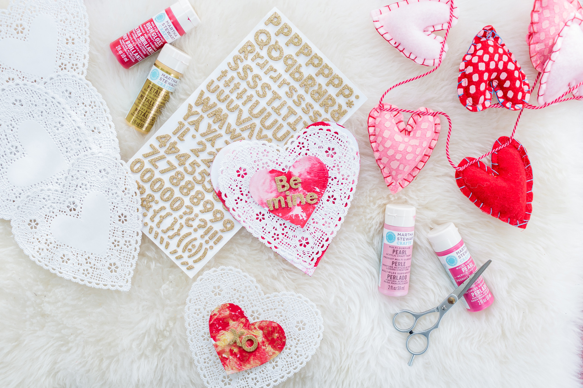 20 Mess Free Valentine's Day Kid Crafts
