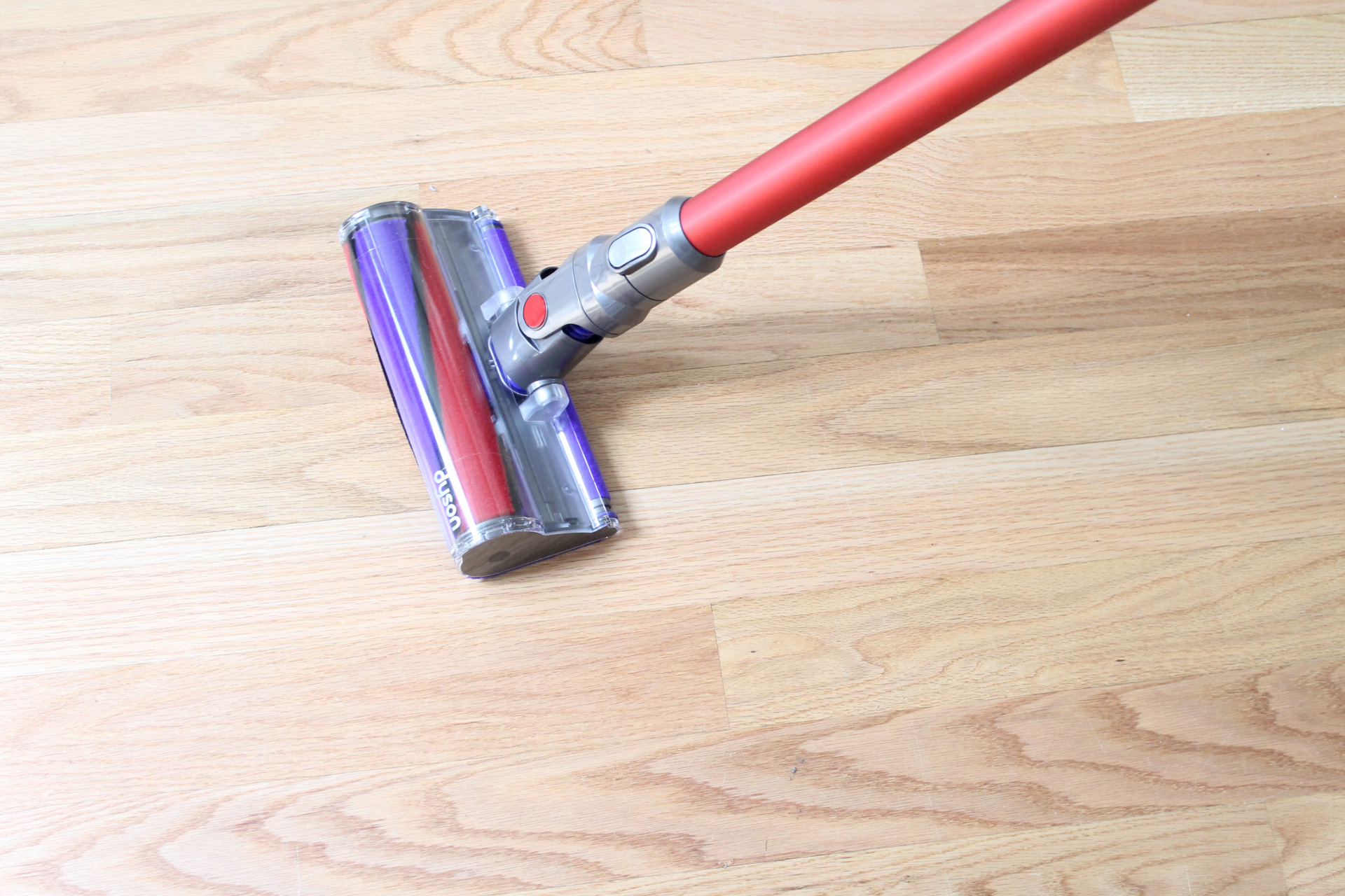 Parenting Must-Have: Dyson V6 Absolute Cord-Free Vacuum