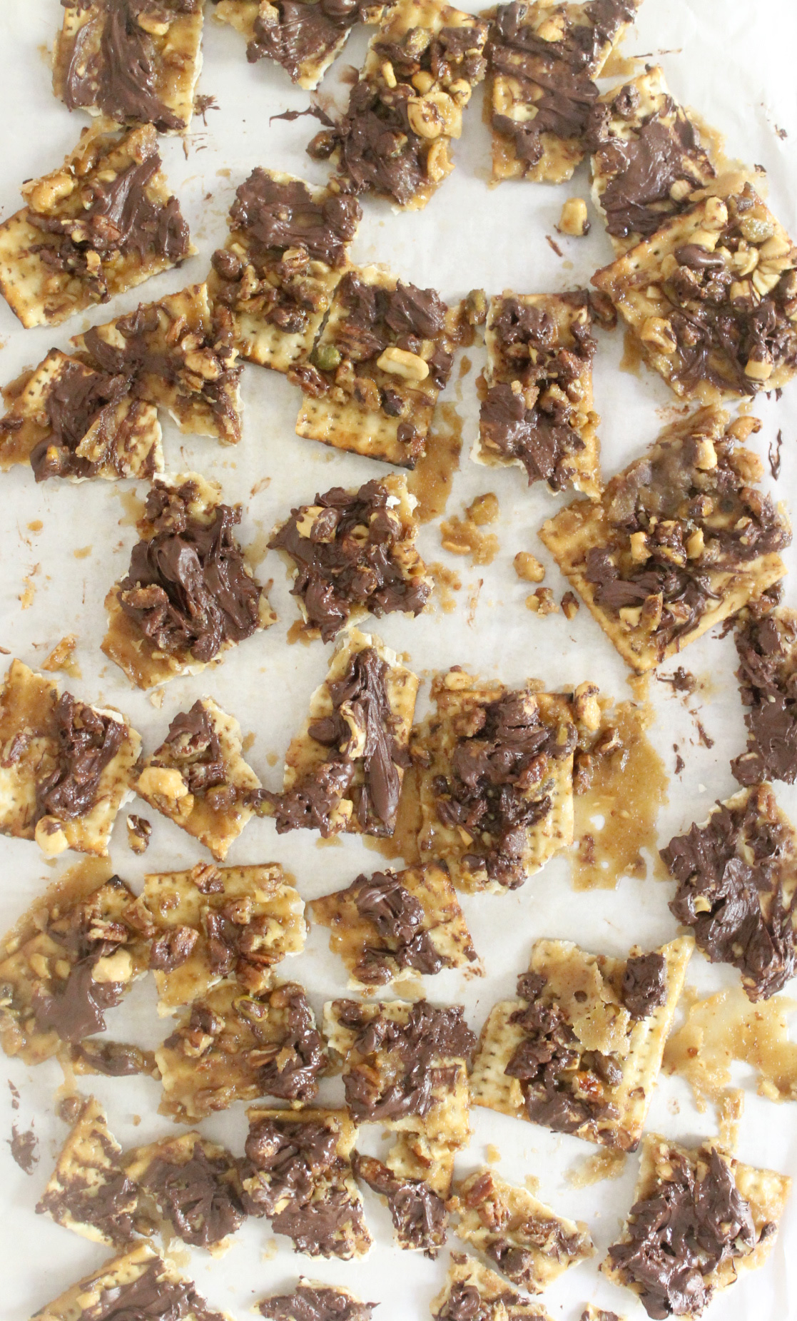 How to Make Zabar's Famous Candied Caramel Nut and Chocolate Matzoh Brittle (a.k.a., Passover Candy Crack) #Recipe