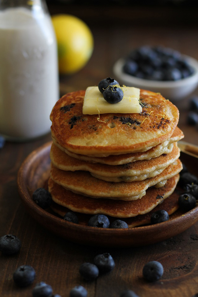 Gluten-Free Lemon Blueberry Hummus Protein Pancakes - 20 Amazing Ways to Eat Hummus (that will become instant favorites in your house!) Snuck into sandwiches, a substitute pizza sauce, a base for salad dressing, in soups, chocolate hummus, and even cooked right into pancakes; after scrolling through these recipes you'll be craving hummus like none other. Click through for the recipes.