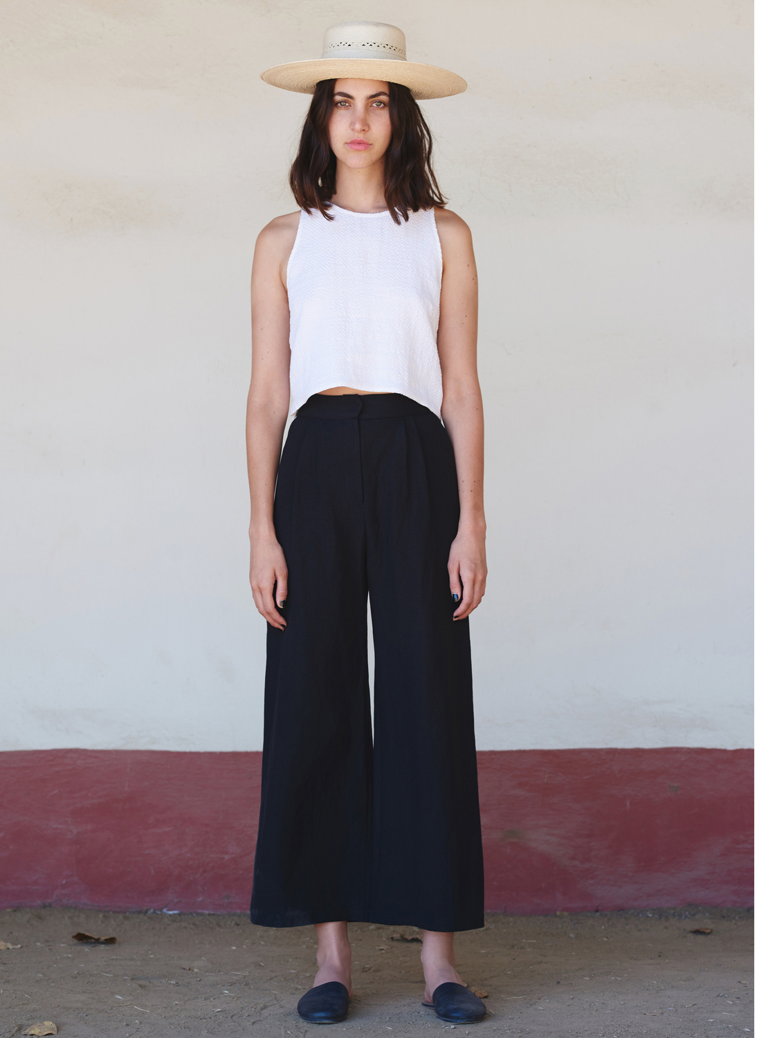 Have you tried the cropped wide leg pants trend? Majorly cute, and with plenty of 70s vibes, the shape is actually much more flattering than you'd think.