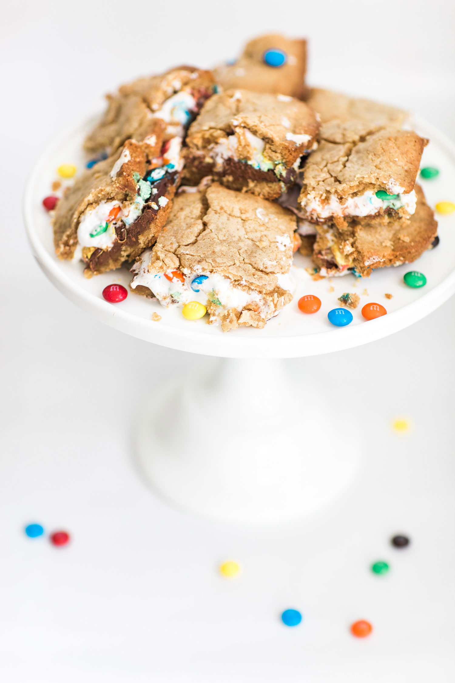 How to Make The Best Ever M&M S'Mores Cookie Bars (These s'mores bars are moist, perfectly sweet, and taste like your favorite campfire treat!)