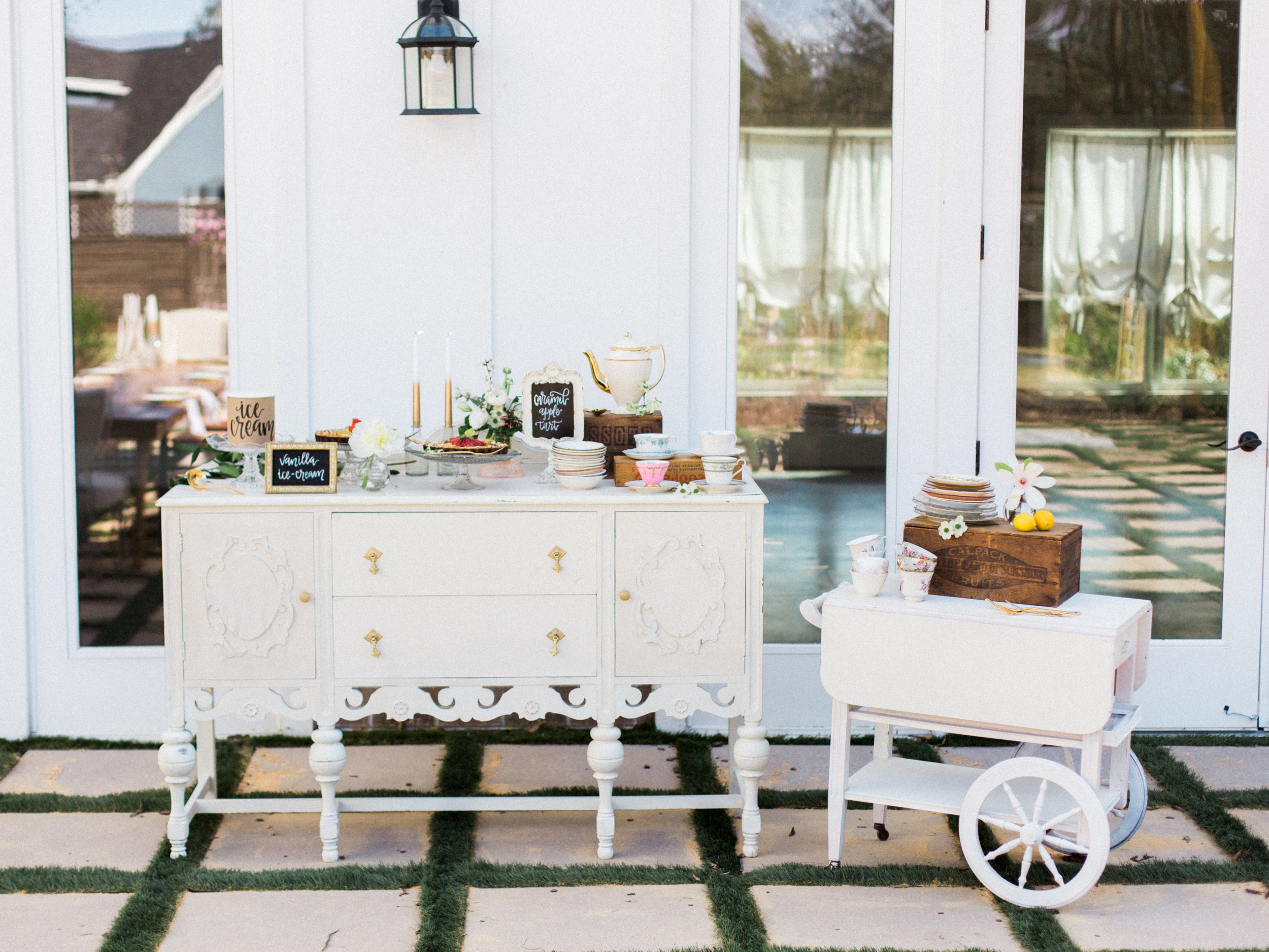 Outdoor Styled Southern Dinner Party - Behind-the-Scenes of a Styled Shoot (Dessert Station)
