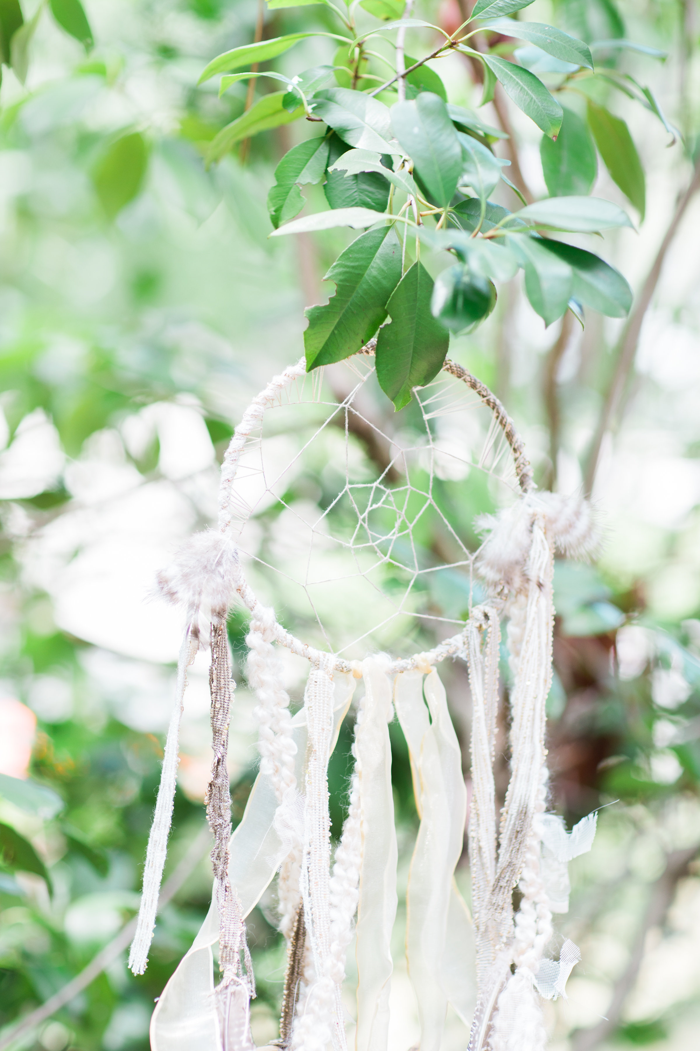 Behind-the-Scenes of a Bohemian Backyard Birthday Festival. Click through for the details. | glitterinc.com | @glitterinc