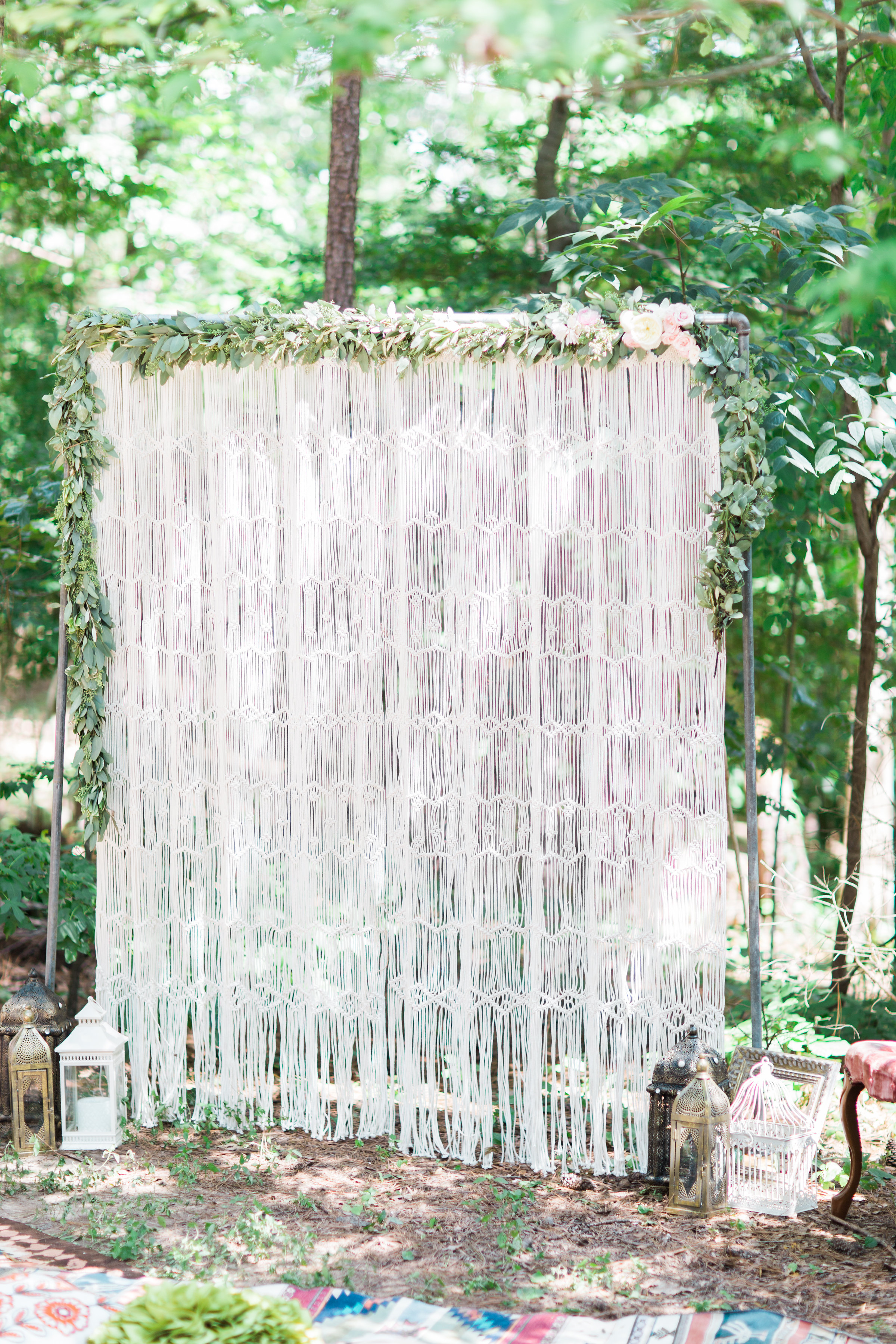 Behind-the-Scenes of a Bohemian Backyard Birthday Festival. Click through for the details. | glitterinc.com | @glitterinc