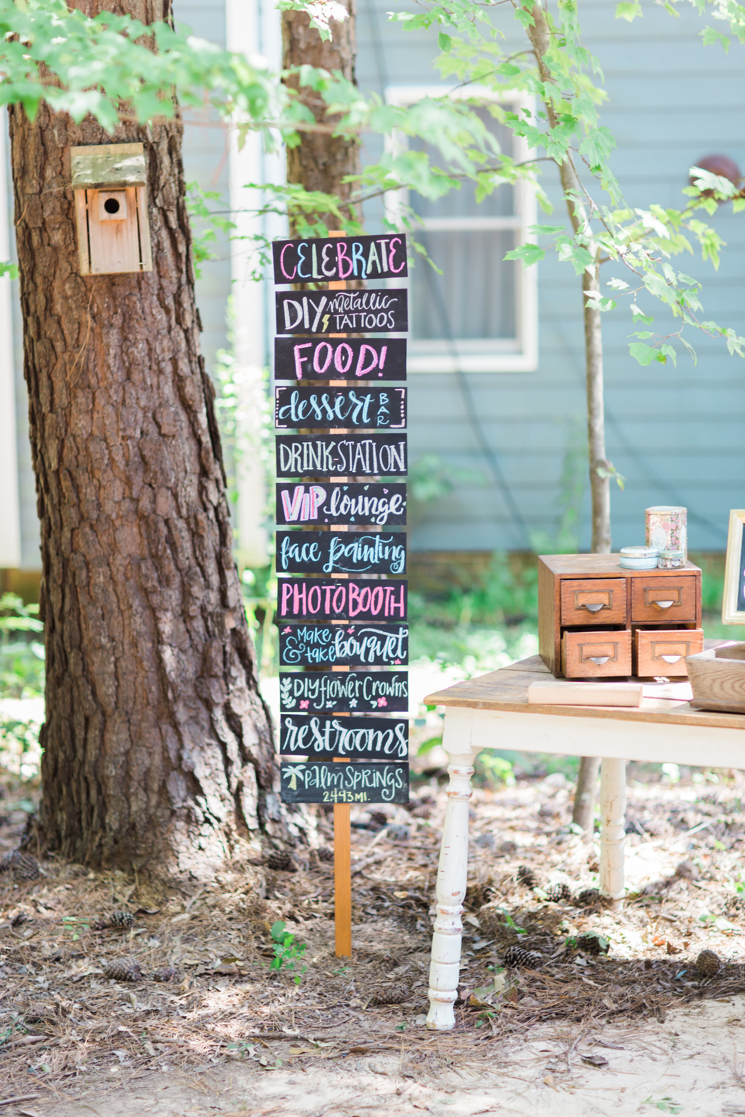 Behind-the-Scenes of a Bohemian Backyard Birthday Festival. Click through for the details. | glitterinc.com | @glitterinc