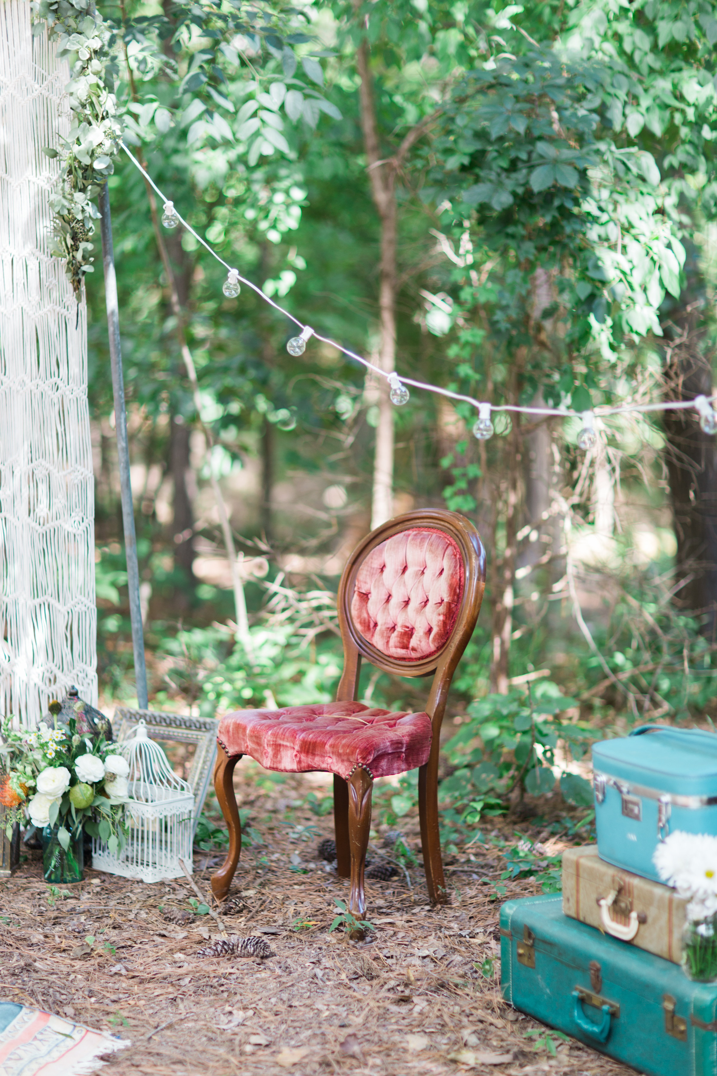 Behind-the-Scenes of a Bohemian Backyard Birthday Festival. Click through for the details. | glitterinc.com | @glitterinc