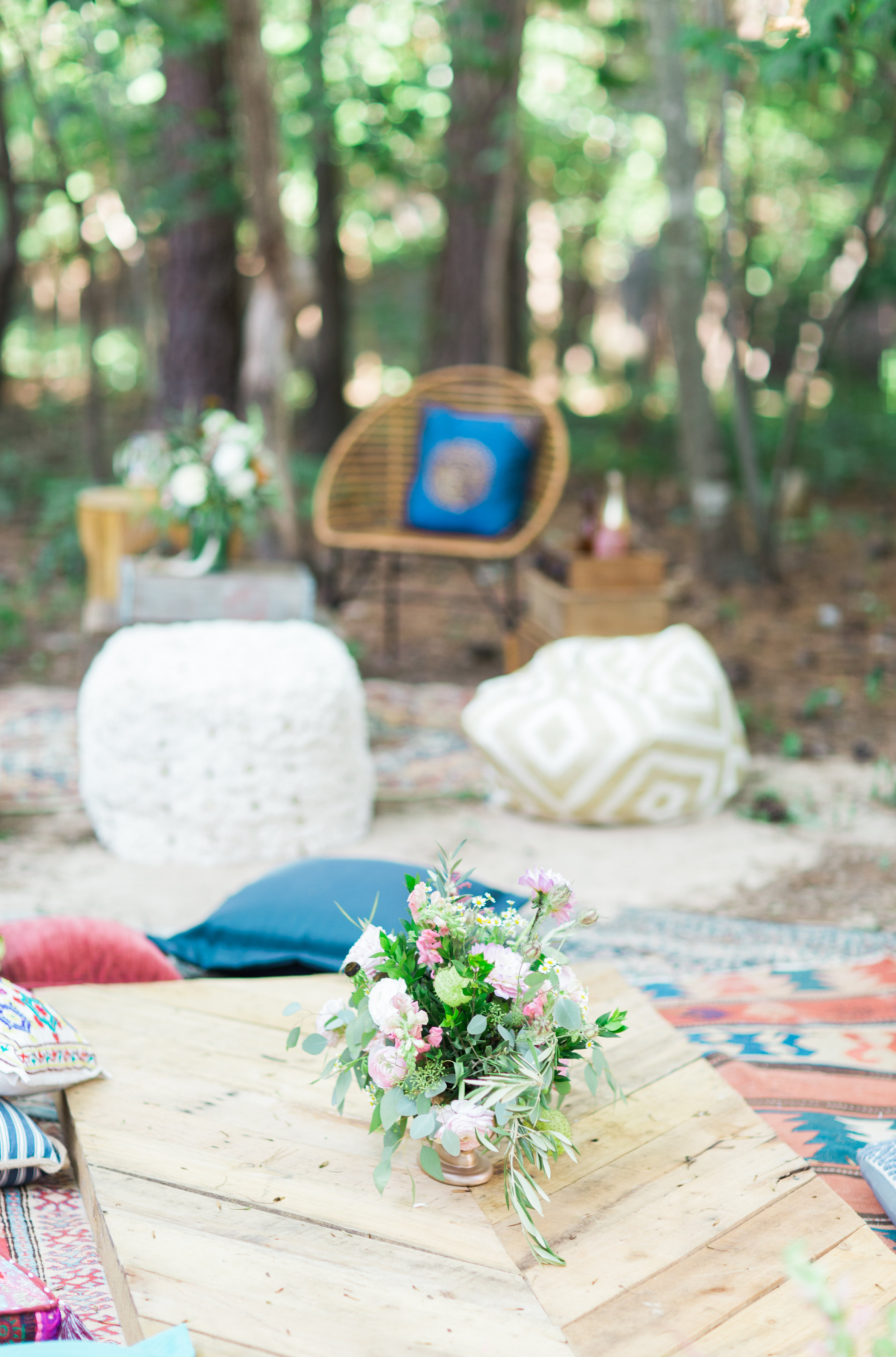 Behind-the-Scenes of a Bohemian Backyard Birthday Festival. Click through for the details. | glitterinc.com | @glitterinc