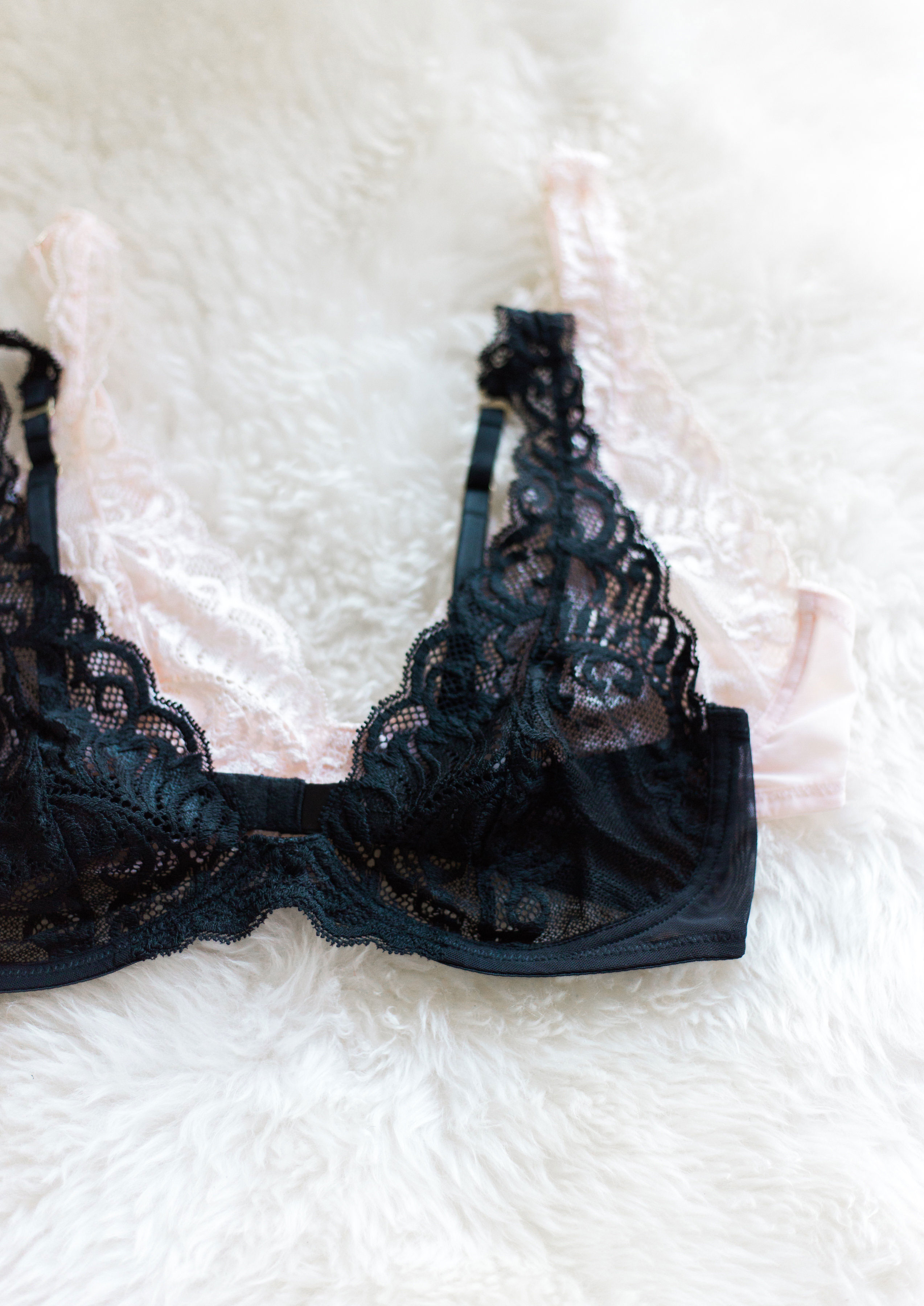 Natori's convertible wireless bra might very well be the most perfect bralette, click through to find out why.