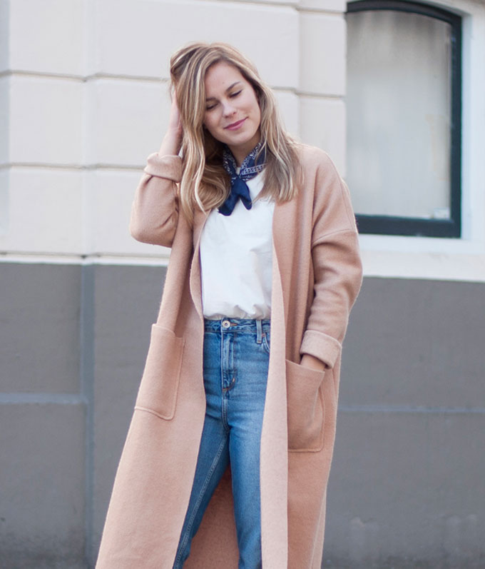 10 Favorite Sweater Coats and Coatigans (and Why You'll Love Them!) Click through for the details. | glitterinc.com | @glitterinc