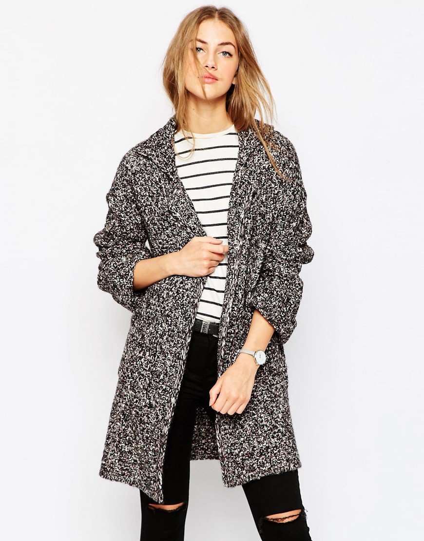 10 Favorite Sweater Coats and Coatigans (and Why You'll Love Them!) Click through for the details. | glitterinc.com | @glitterinc