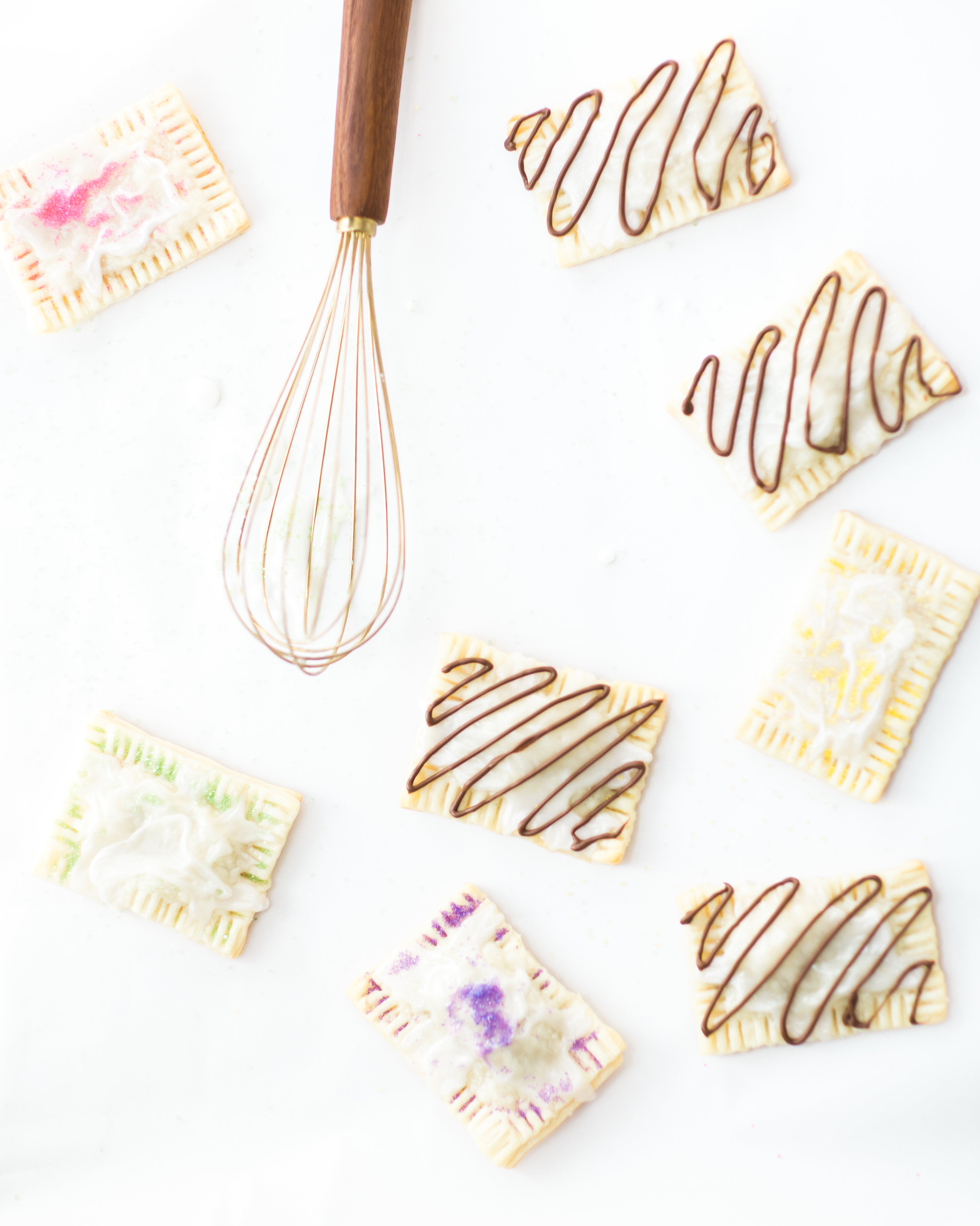 How to Make 3-Ingredient Homemade Pop-Tarts; including a vegan version! Kids LOVE making these. Click through for the simple recipe. | glitterinc.com | @glitterinc