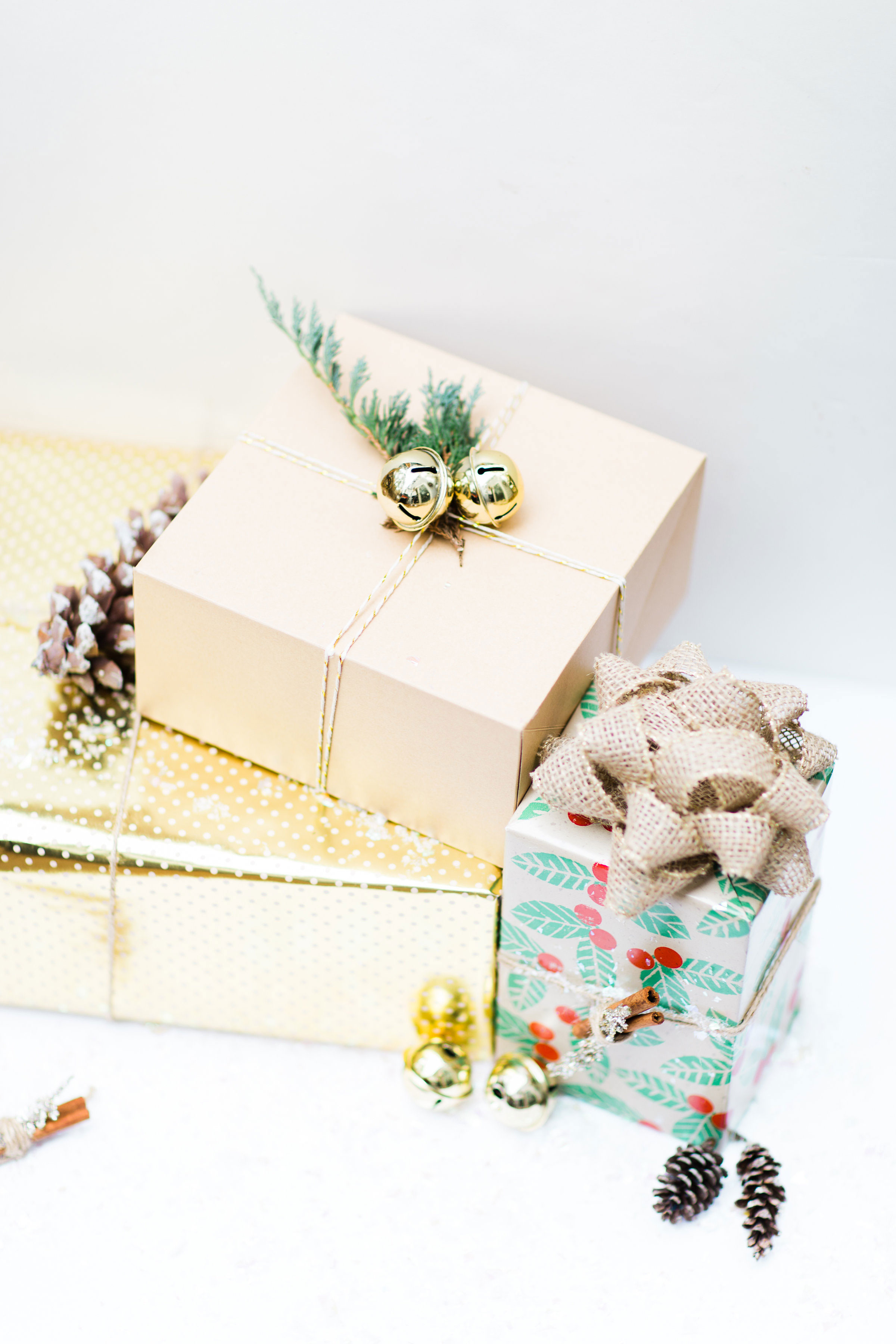 4 Simple (and Beautiful) Ways to Wrap Gifts this Holiday Season. Click through for the details. | glitterinc.com | @glitterinc