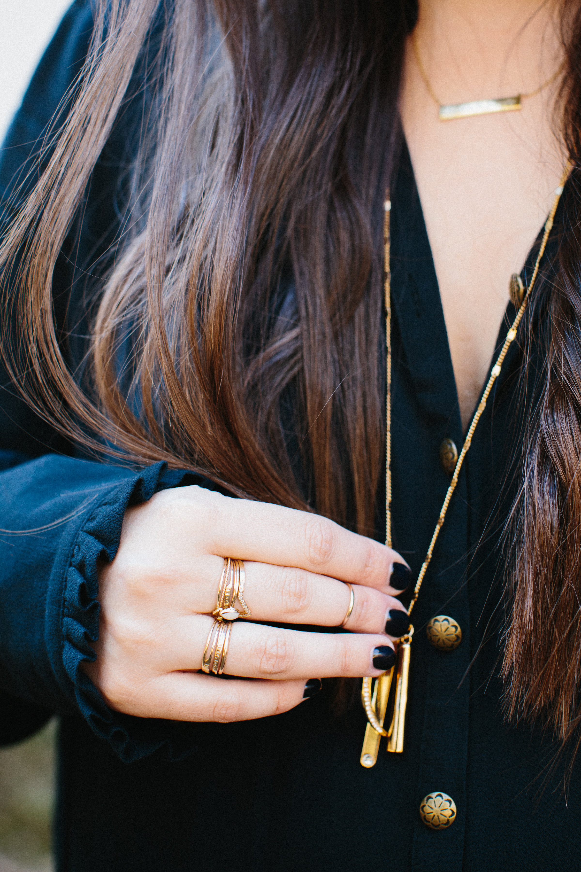 How to Layer Delicate Gold Stacking Rings and Personalized Necklaces and The Everyday Jewelry I Wear Most | glitterinc.com | @glitterinc