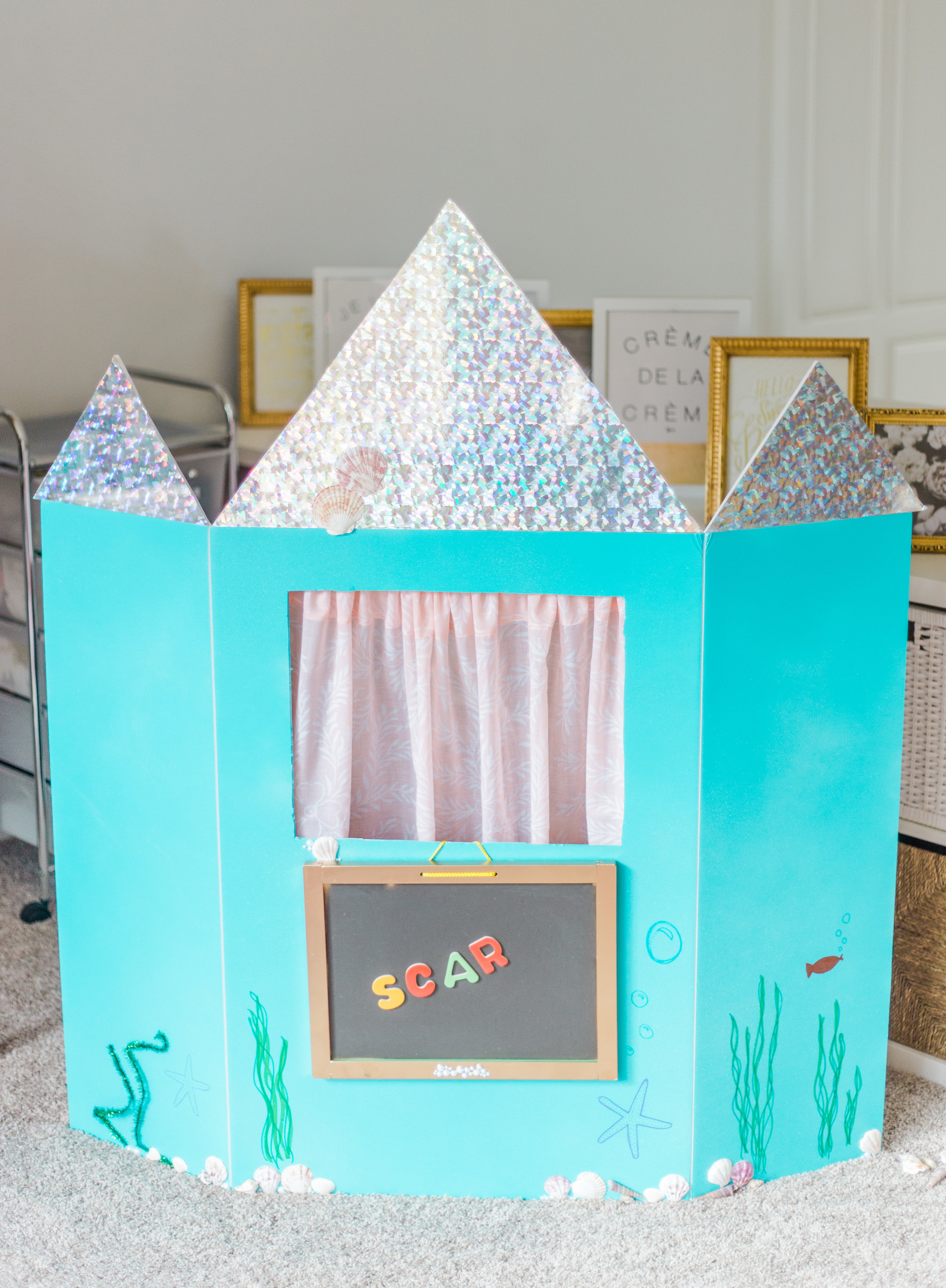 How to make a DIY Puppet Theatre with a trifold foam poster board. (Learning Colors, Numbers, and Letters too ... in an under-the-sea CASTLE!) | glitterinc.com | @glitterinc