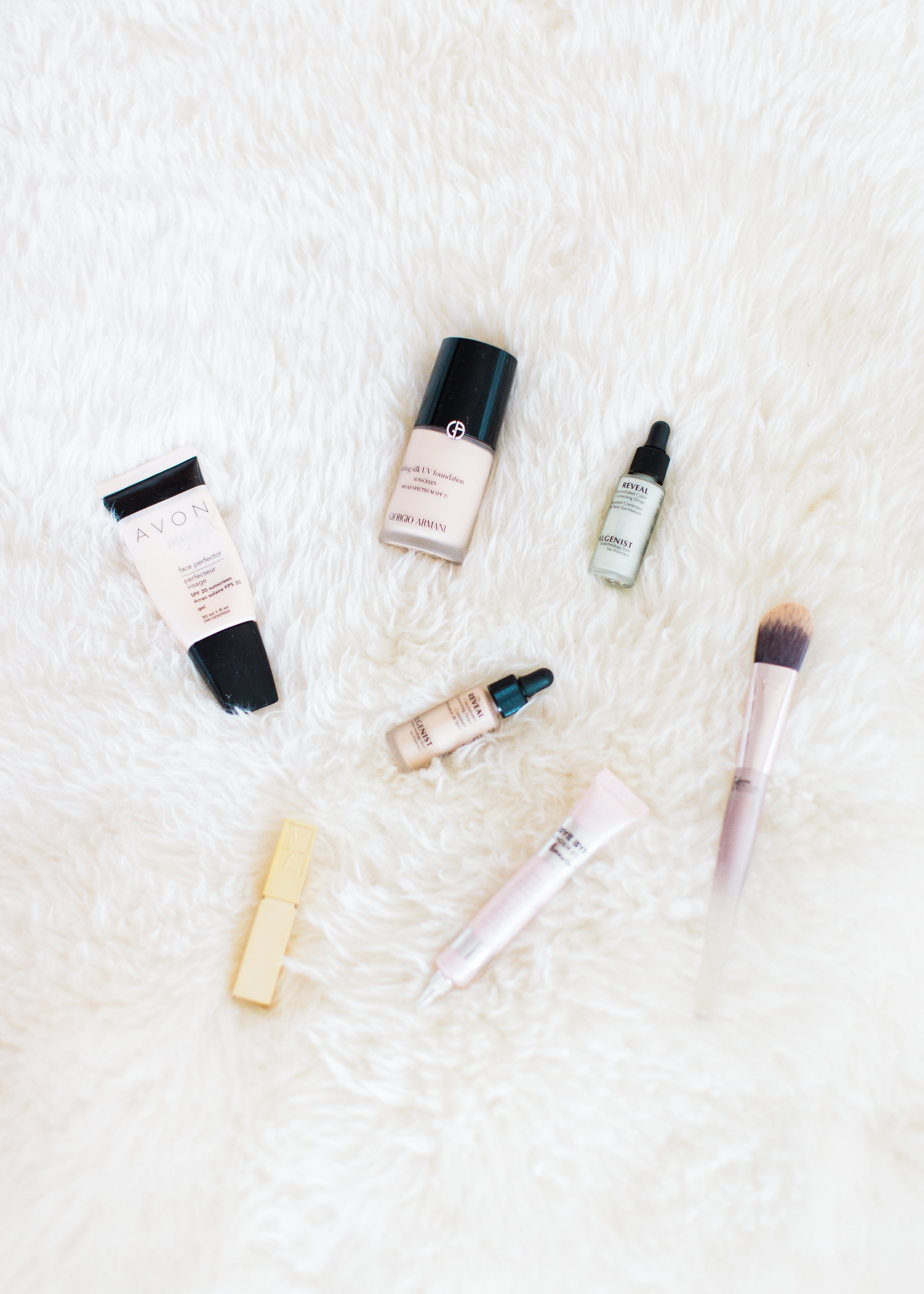 I'm digging in, getting personal and sharing my morning and nighttime routine, and how I totally cheat to look well-rested, including some of my all-time FAVORITE beauty products. Click through for the details. | glitterinc.com | @glitterinc