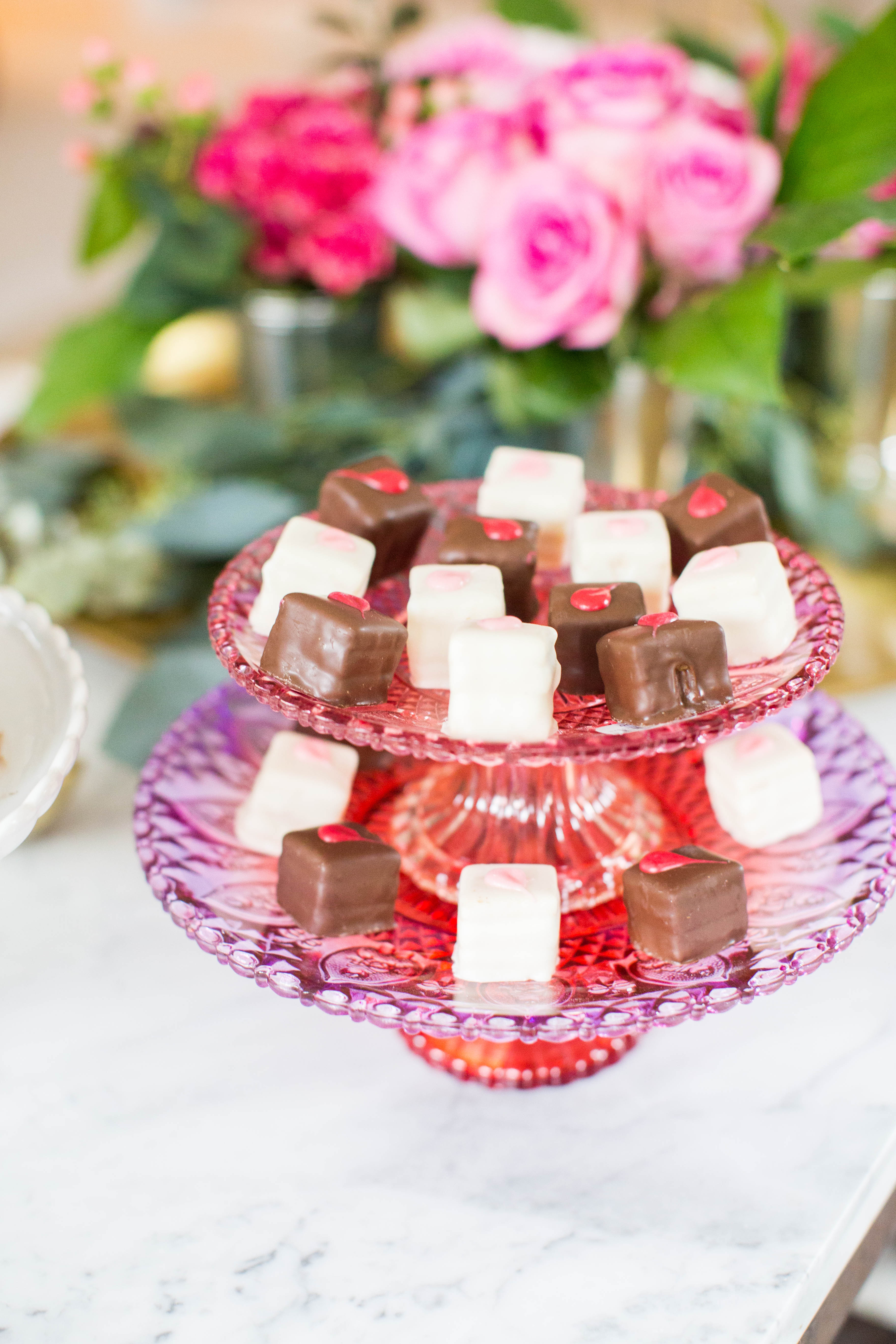 How to Throw a Valentine's Day Inspired Dessert Party this Galentine's Day. Click through for all of the pretty details. | glitterinc.com | @glitterinc