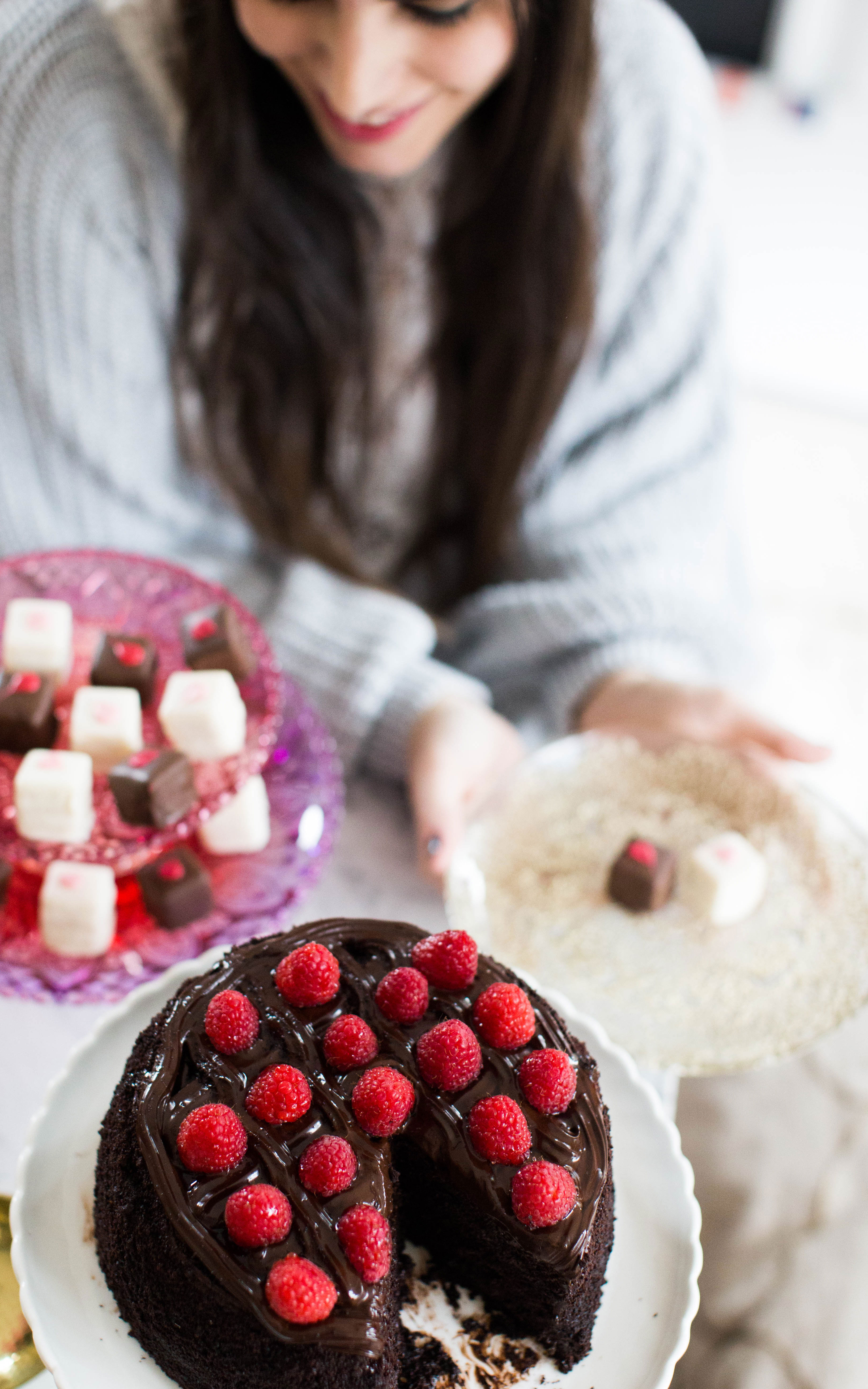 How to Throw a Valentine's Day Inspired Dessert Party this Galentine's Day. Click through for all of the pretty details. | glitterinc.com | @glitterinc