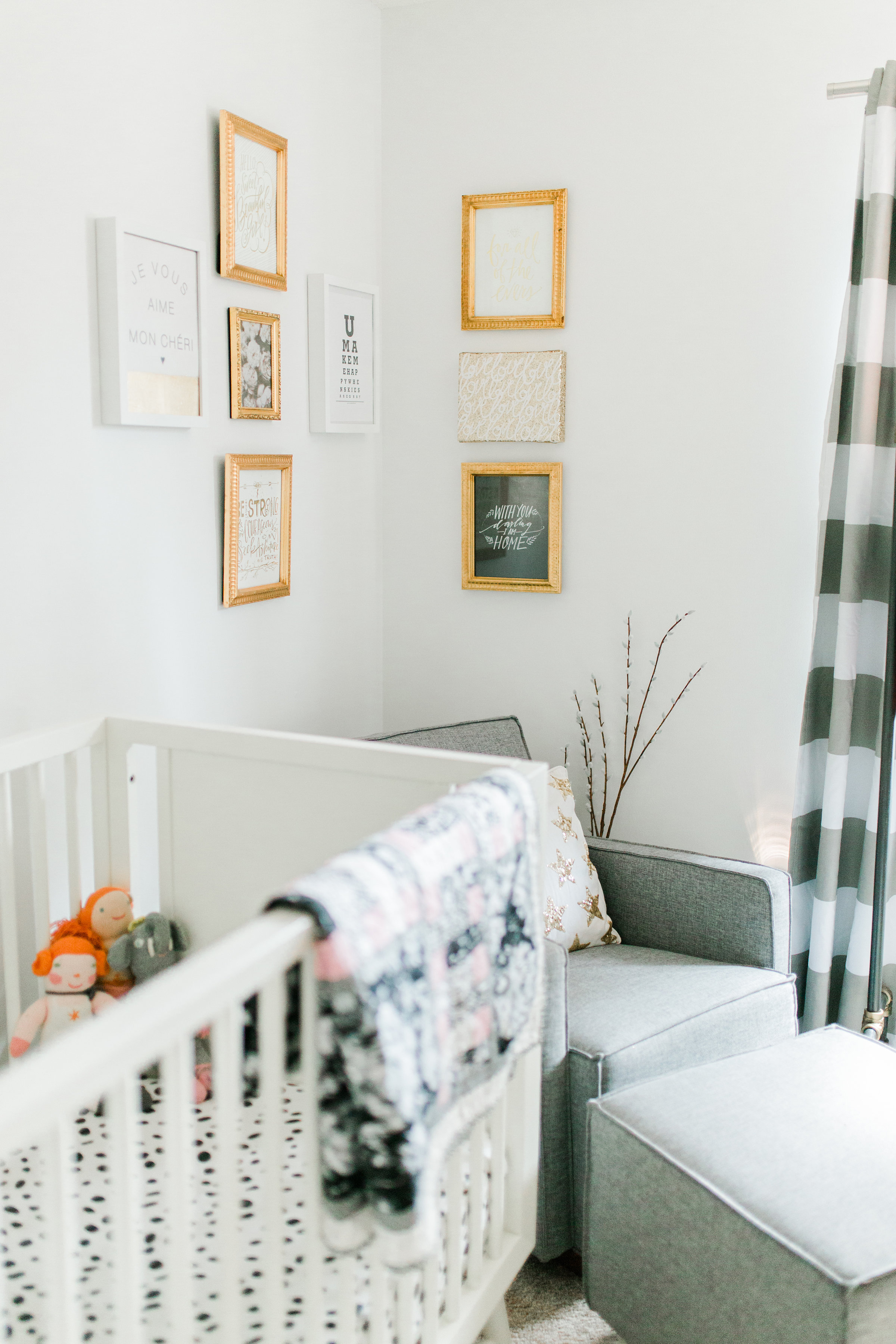 9 Nursery Must-Haves and a Tour of Our Baby Girl's Room. Click through for the details. | glitterinc.com | @glitterinc