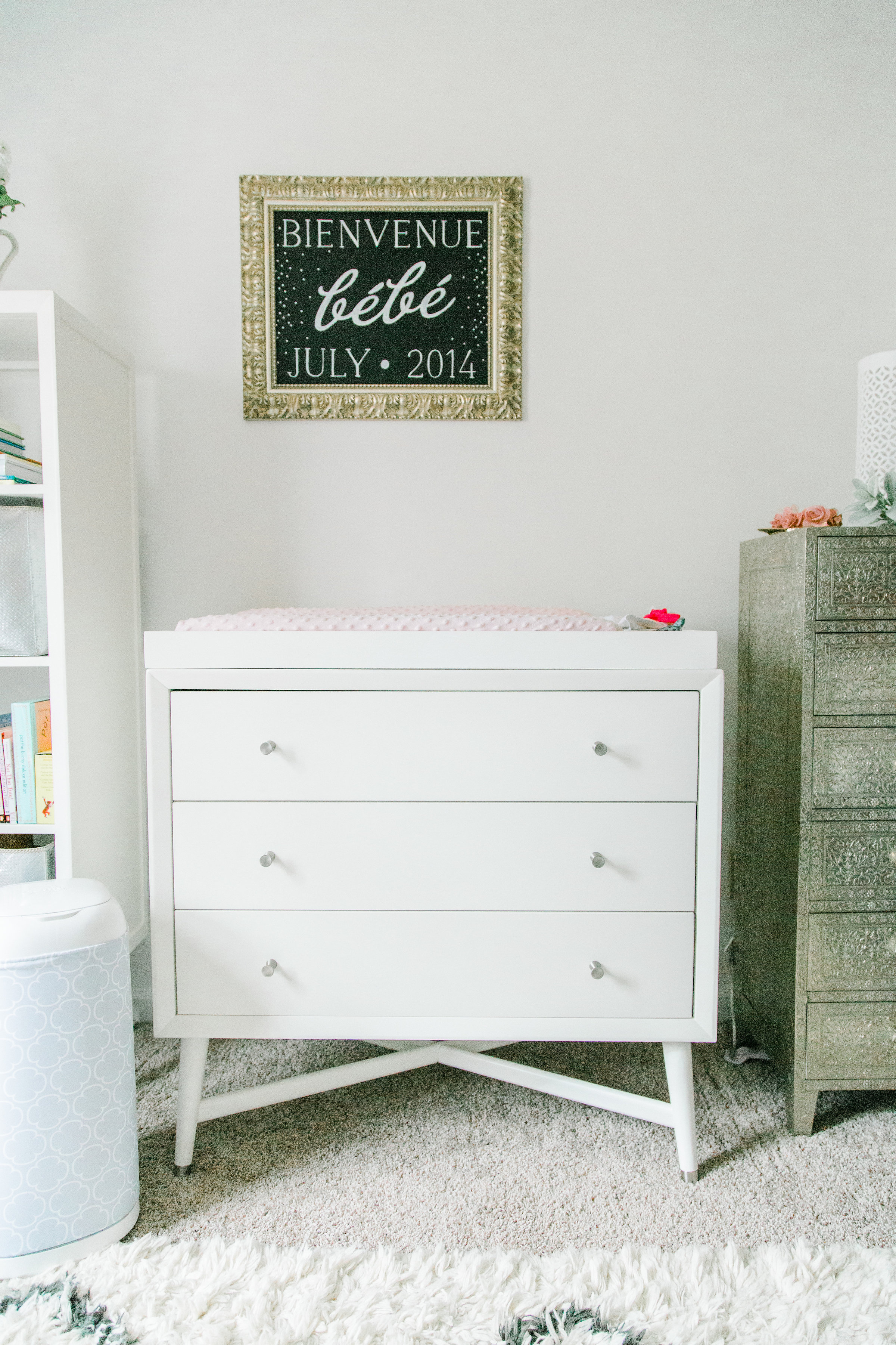 9 Nursery Must-Haves and a Tour of Our Baby Girl's Room. Click through for the details. | glitterinc.com | @glitterinc