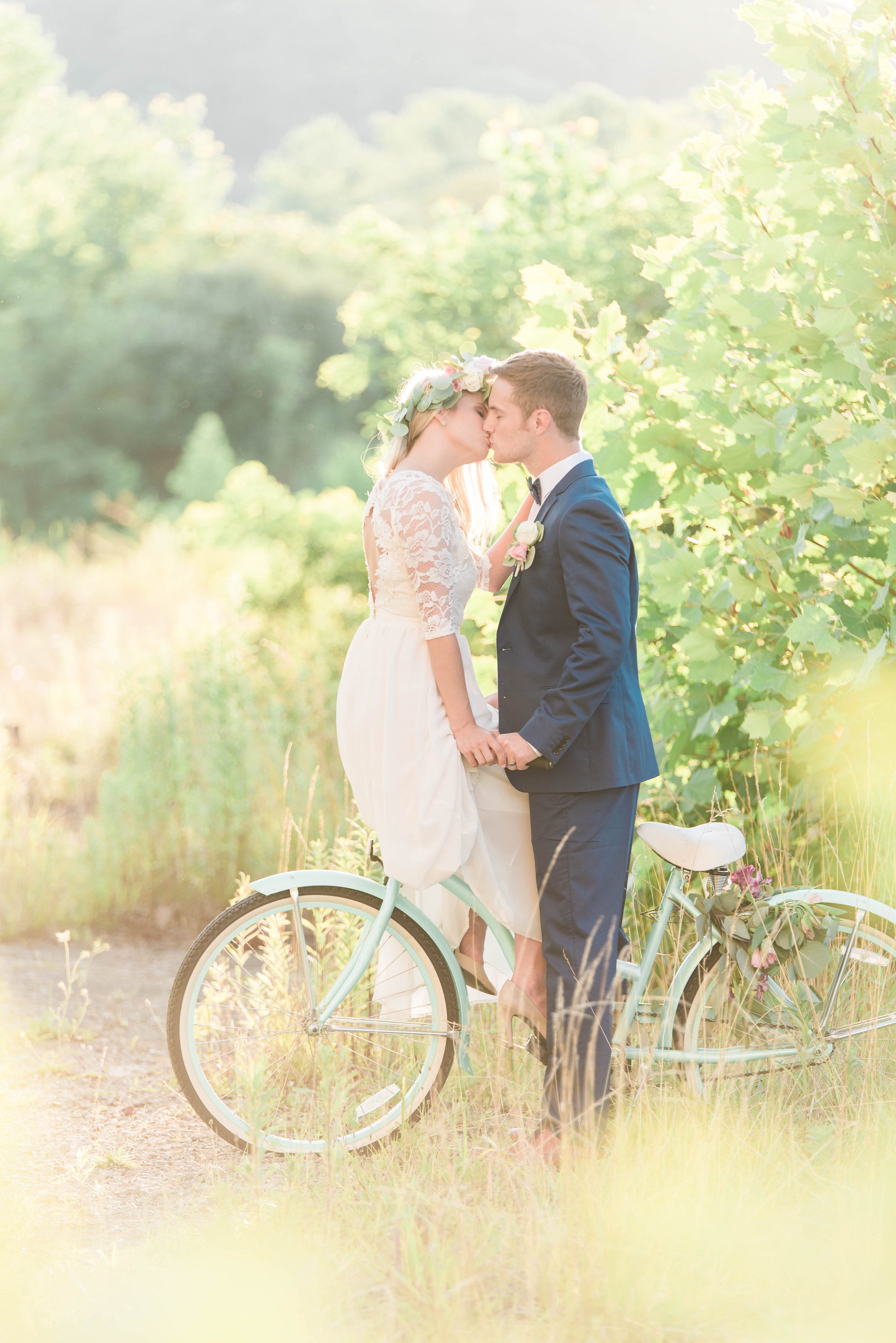 Lifestyle blogger Lexi of Glitter, Inc. shares a Dreamy West Virginia Wedding at an Old Glass Factory. Britani Edwards Photography. Click through for the details. | glitterinc.com | @glitterinc