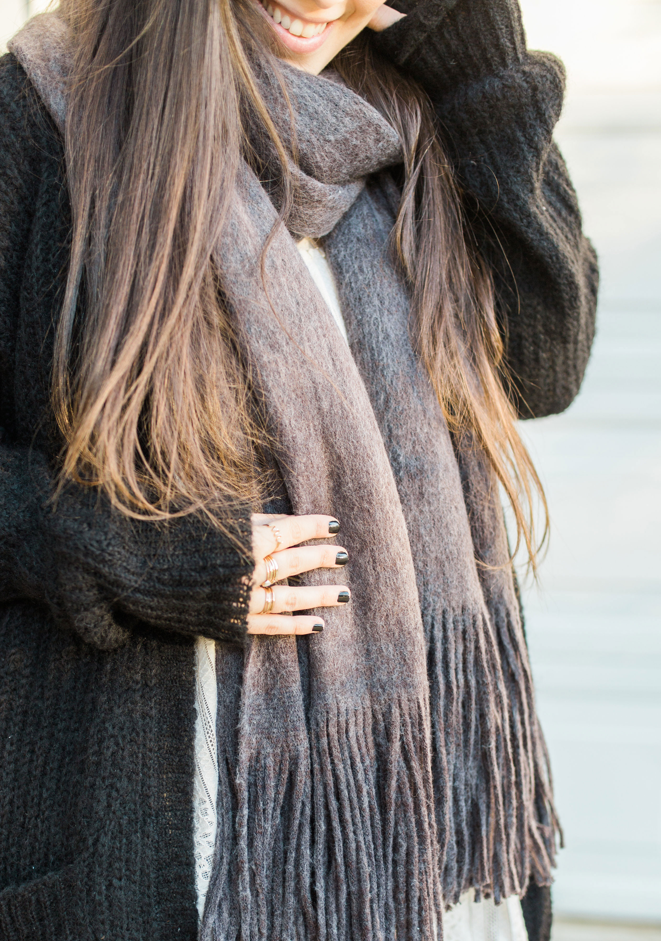 The Must-Have Scarf of the Season: meet the blogger-favorite Free People Kolby Fringe Scarf. Click through for the details. | glitterinc.com | @glitterinc