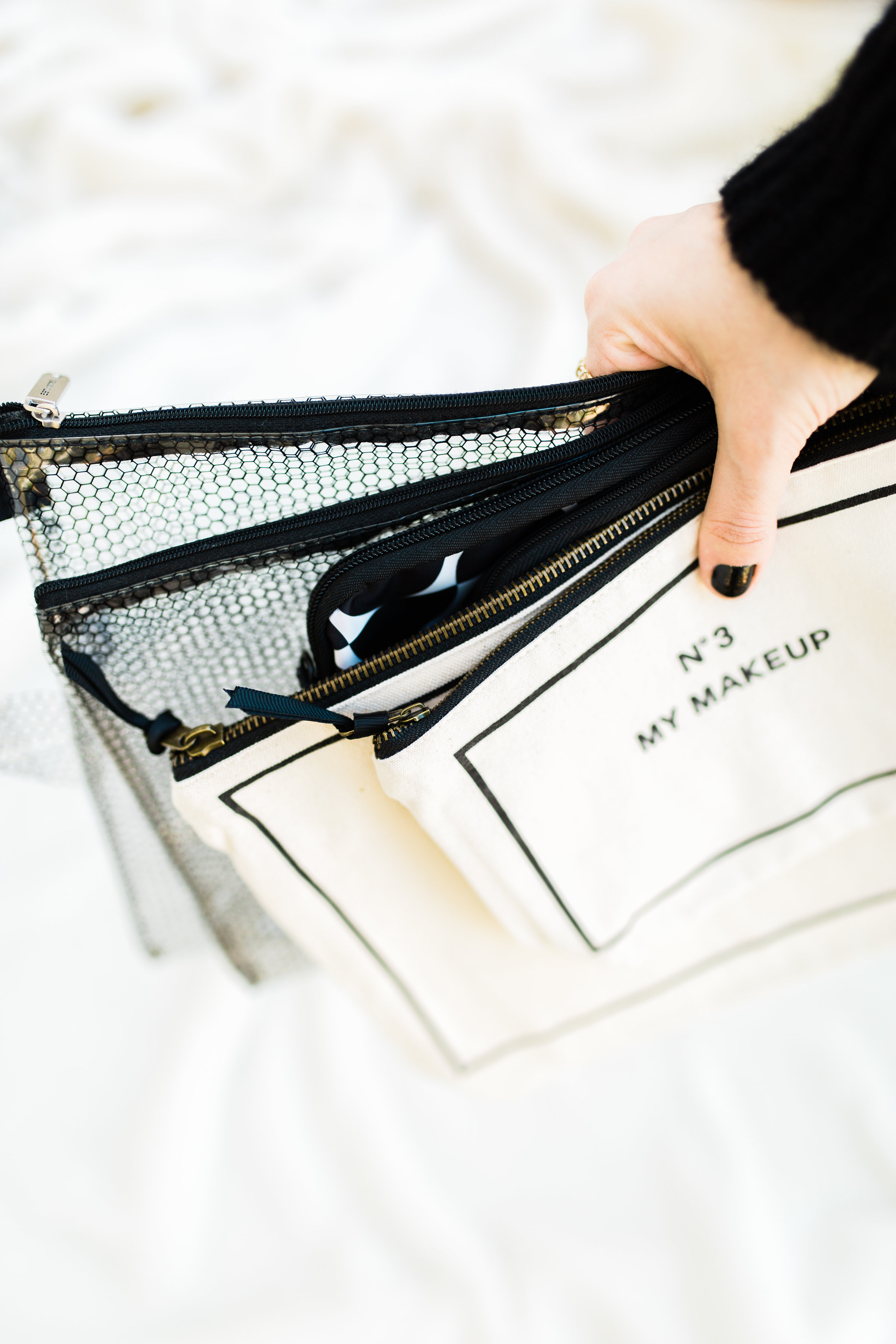 WHAT'S IN MY PURSE/DIAPER BAG + How I Organize My LV Neverfull 