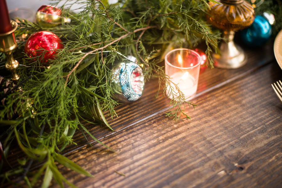 I'm Dreaming of a Boho Christmas - Bohemian Holiday Styled Shoot. | Christa Summers Photography | glitterinc.com | @glitterinc