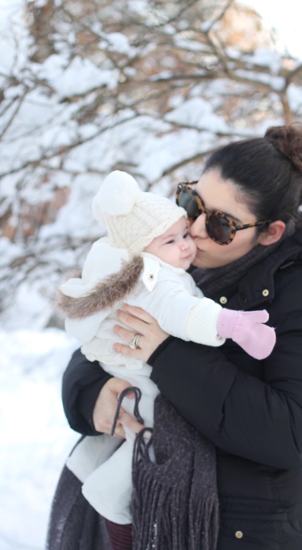 Lifestyle blogger Lexi of Glitter, Inc. shares adorable family photos from their recent snow day(s) in North Carolina. | glitterinc.com | @glitterinc - Snow Days in North Carolina by popular North Carolina lifestyle blogger Glitter, Inc.