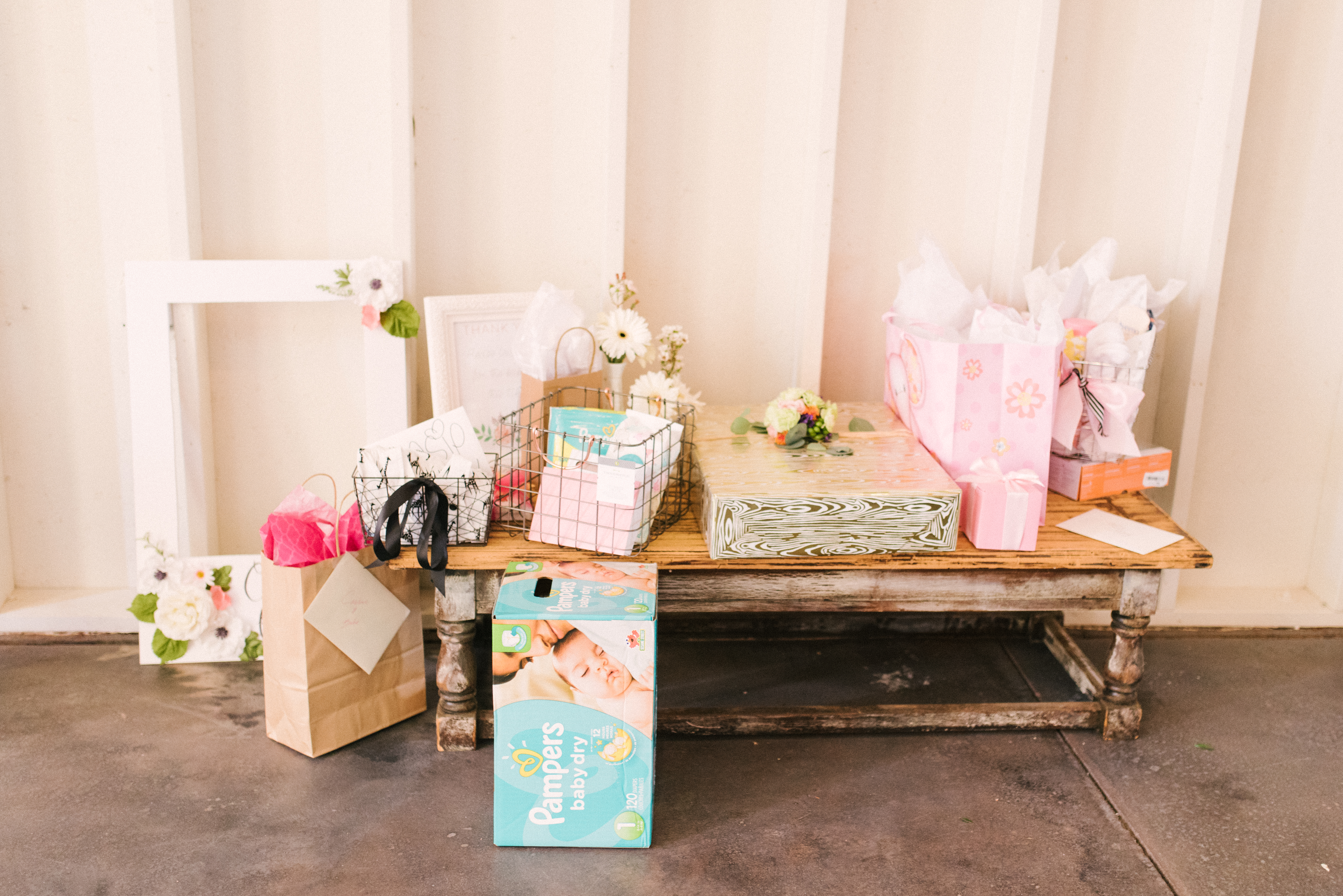 Lovely modern minimalist blush baby shower, set in the coolest industrial farmhouse barn. | glitterinc.com | Hovering Heart Photography | @glitterinc - Modern Minimalist Blush Baby Shower by popular North Carolina style blogger Glitter, Inc.