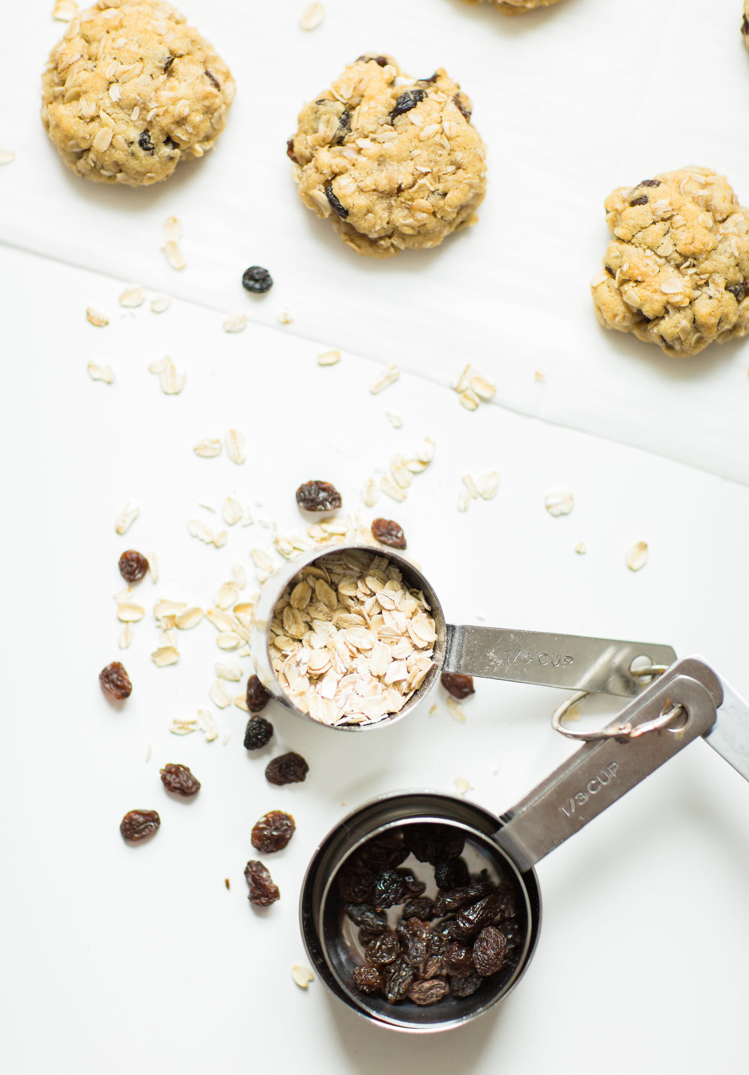 I've found the perfect oatmeal cookies for our family. Crispy on the outside and super soft on the inside, they taste just slightly under-baked; and, bonus - they're dairy-free and can be made gluten-free.Click through for the recipe. | glitterinc.com | @glitterinc