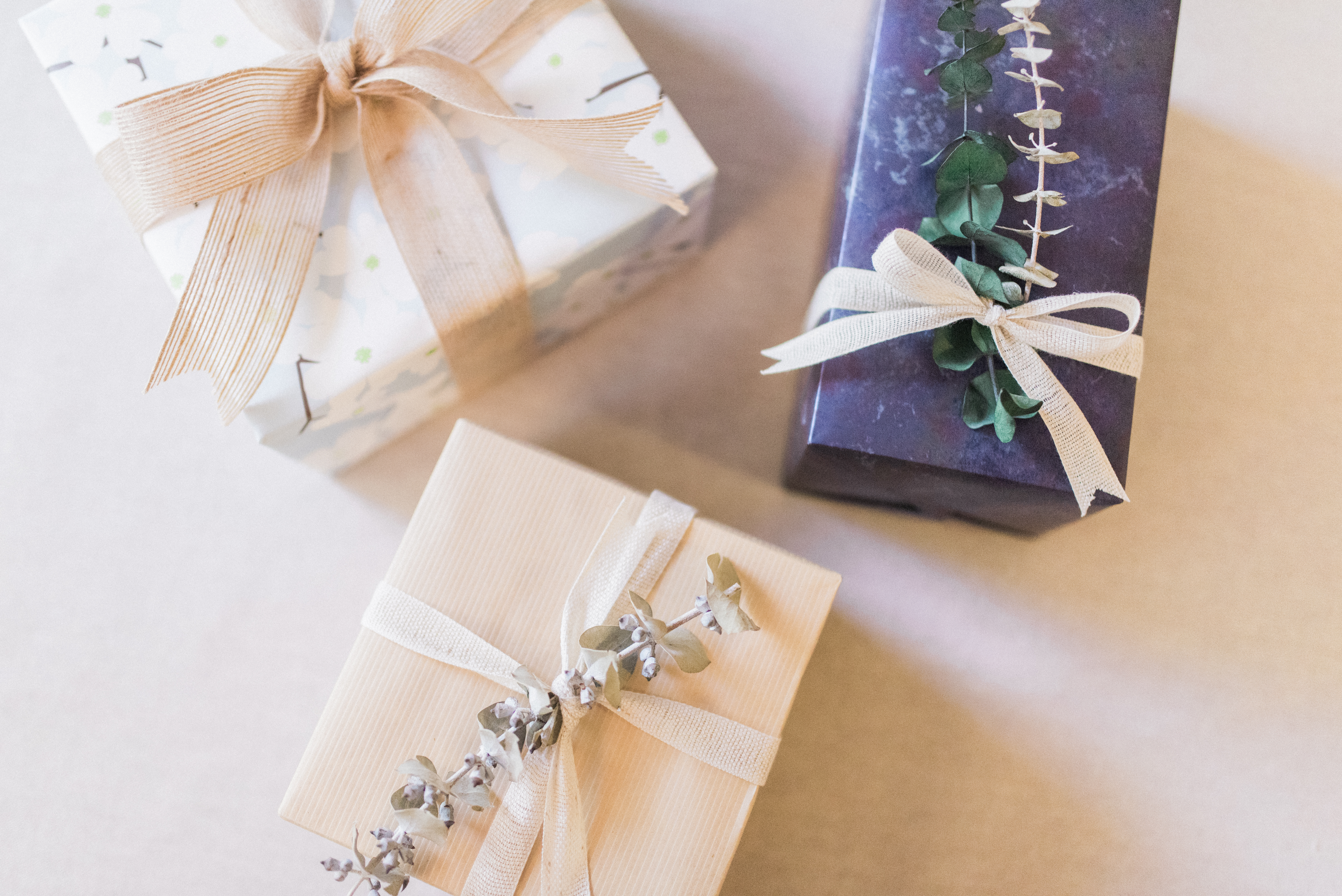 how to gift wrap flowers