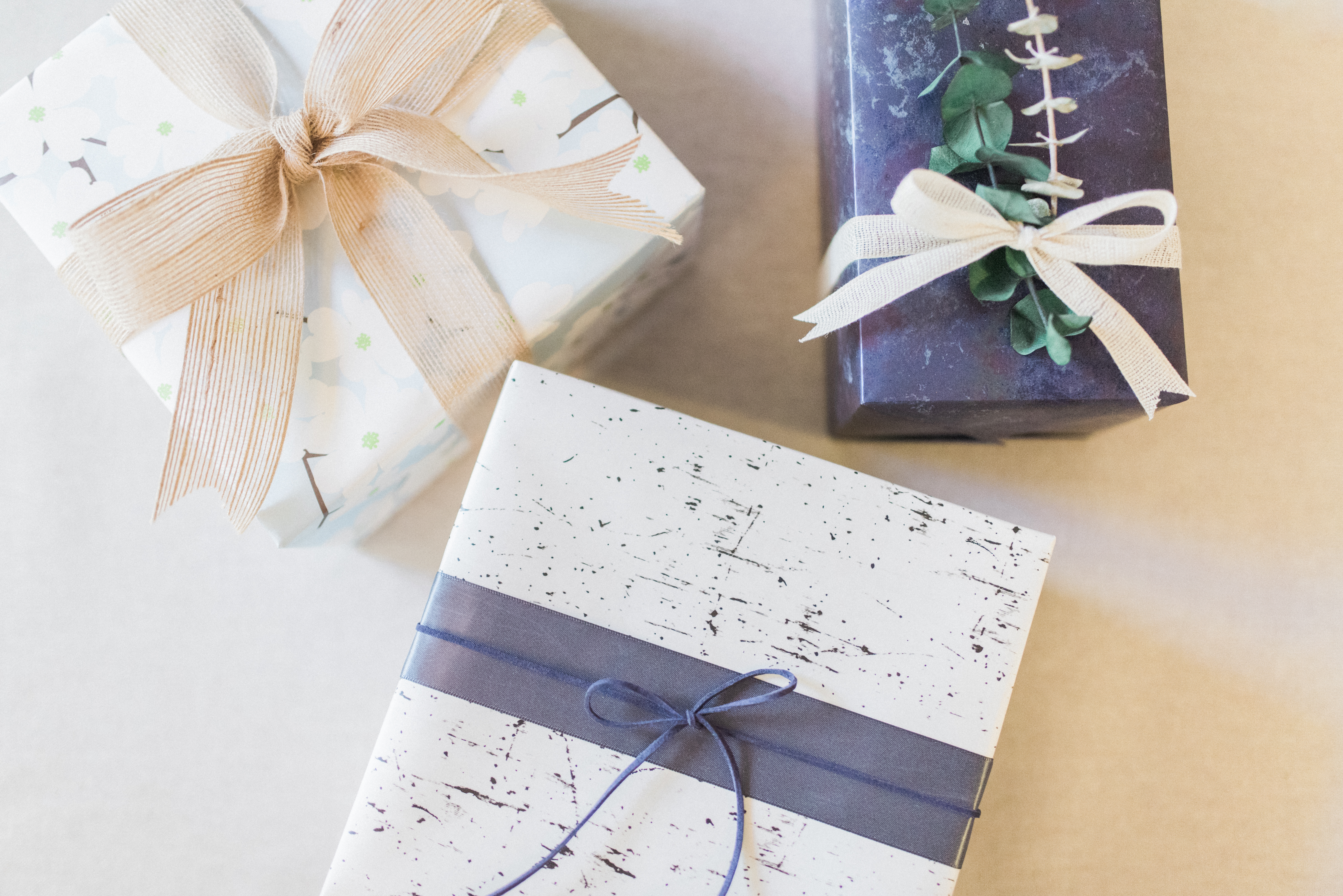 Lifestyle blogger Lexi of Glitter, Inc. shares gift wrapping ideas and tricks to master gift wrapping like a pro, including how to repurpose leftover flowers, i.e., with beautiful dried flowers, that we'll teach you how to make, for the prettiest gift wrapping around. - Gift Wrapping Tips by popular North Carolina lifestyle blogger, Glitter, Inc.