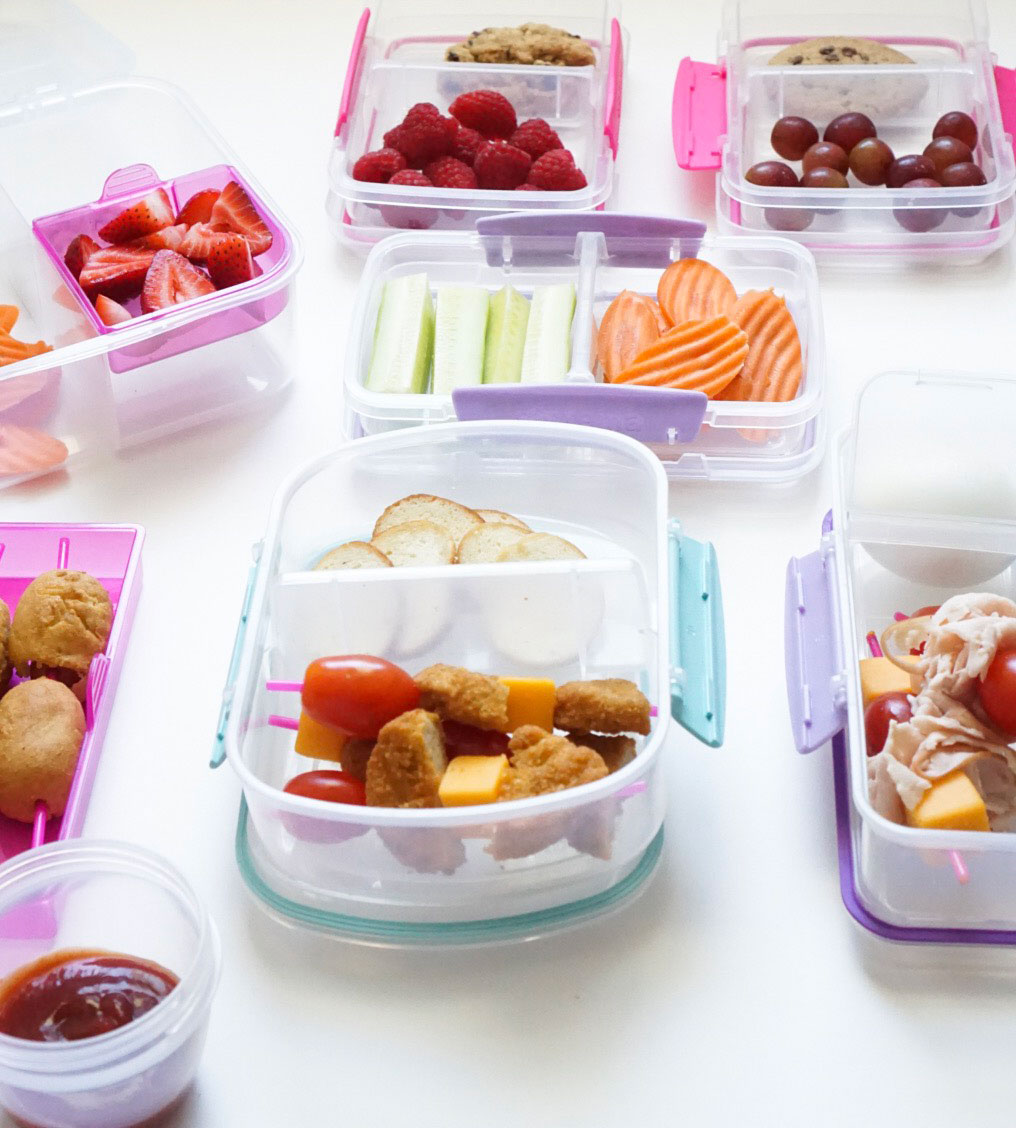 20 lunch ideas your kids will actually eat! (That aren't sandwiches!) Plus, how to meal prep school lunch for a stress-free week. #schoollunch #bentolunch #mealprep #lunchmealprep #lunchboxmeals Click through for the details. | glitterinc.com | @glitterinc