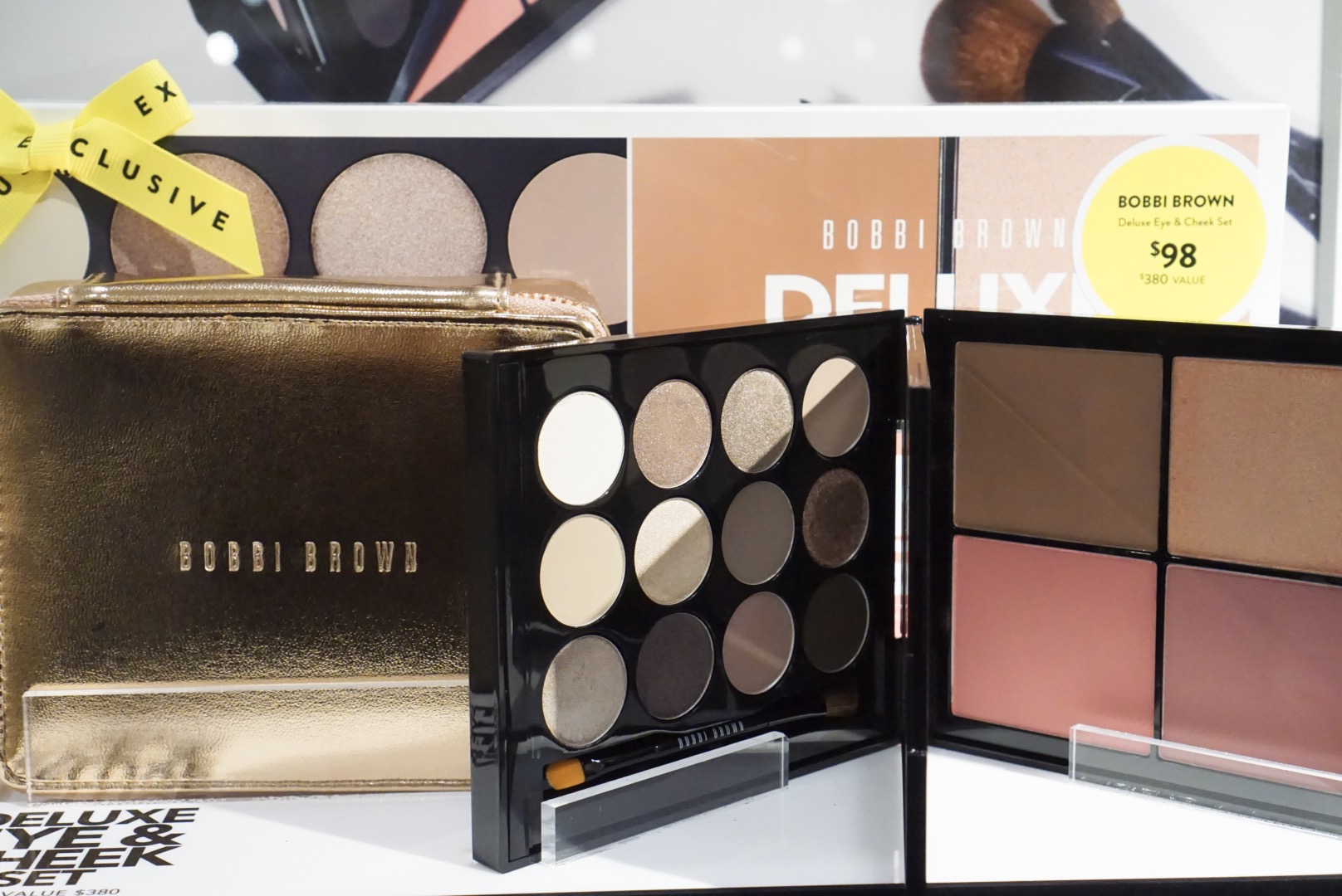 Bobbi Brown Deluxe Eye & Cheek Set