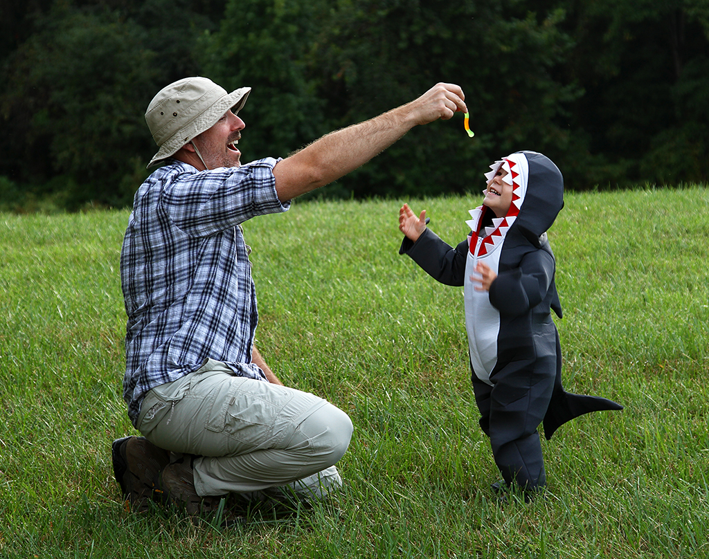 Halloween Costumes for Families | glitterinc.com | @glitterinc