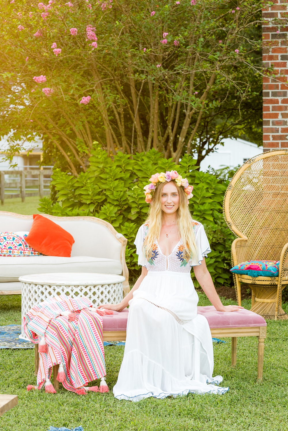 Step inside this colorful outdoor bohemian thirtieth birthday party. Full of color, lush garden flowers, and the yummiest vegan unicorn confetti cakes you ever did find! Click through for the details. Mikkel Paige Photography #gardenparty #birthdayparty #bohemianparty #unicornparty #styledshoot #backyardparty #flowers | glitterinc.com | @glitterinc