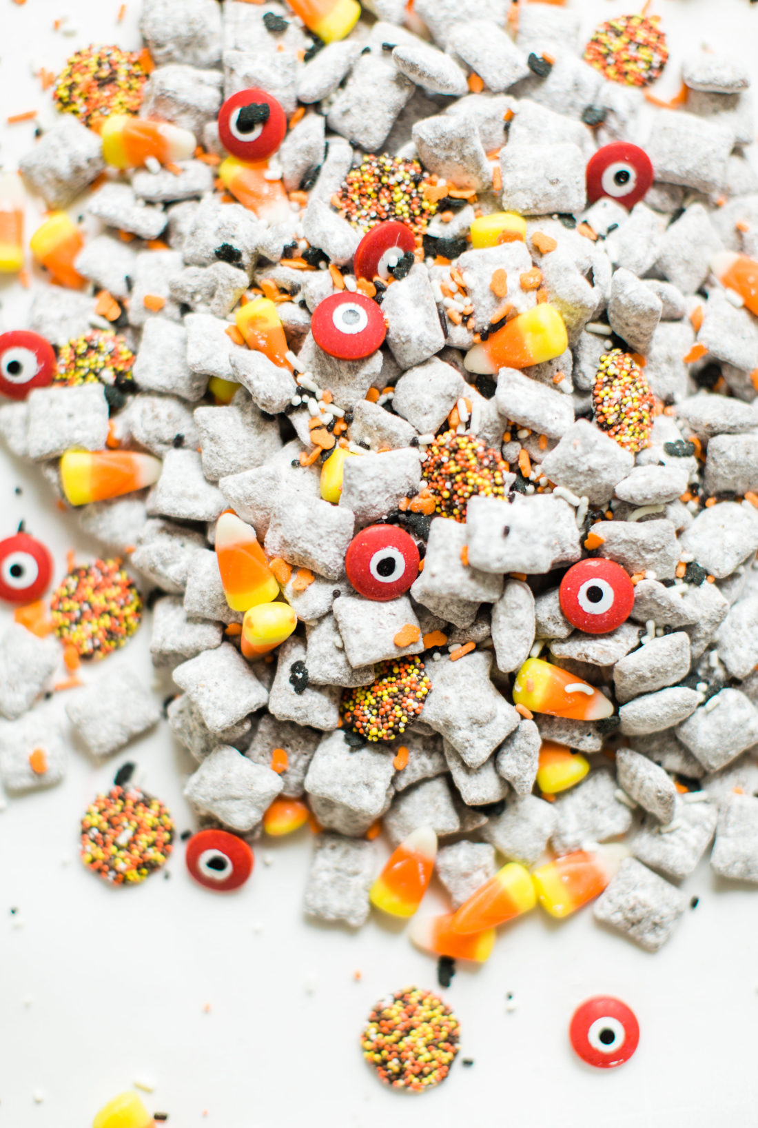 Halloween “Puppy Chow” Muddy Buddies - Glitter, Inc.