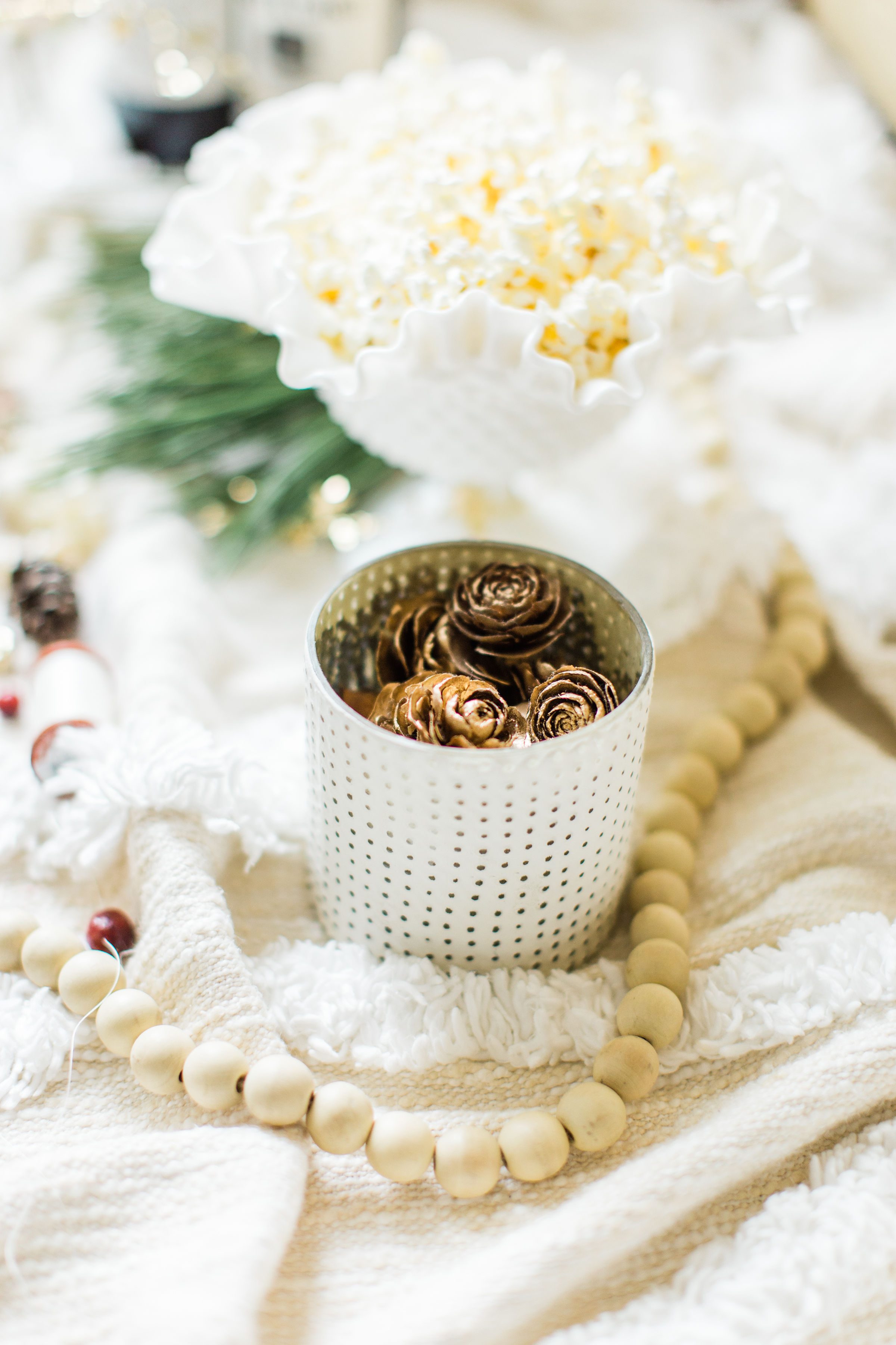 Girls Night: DIY Holiday Garland Party