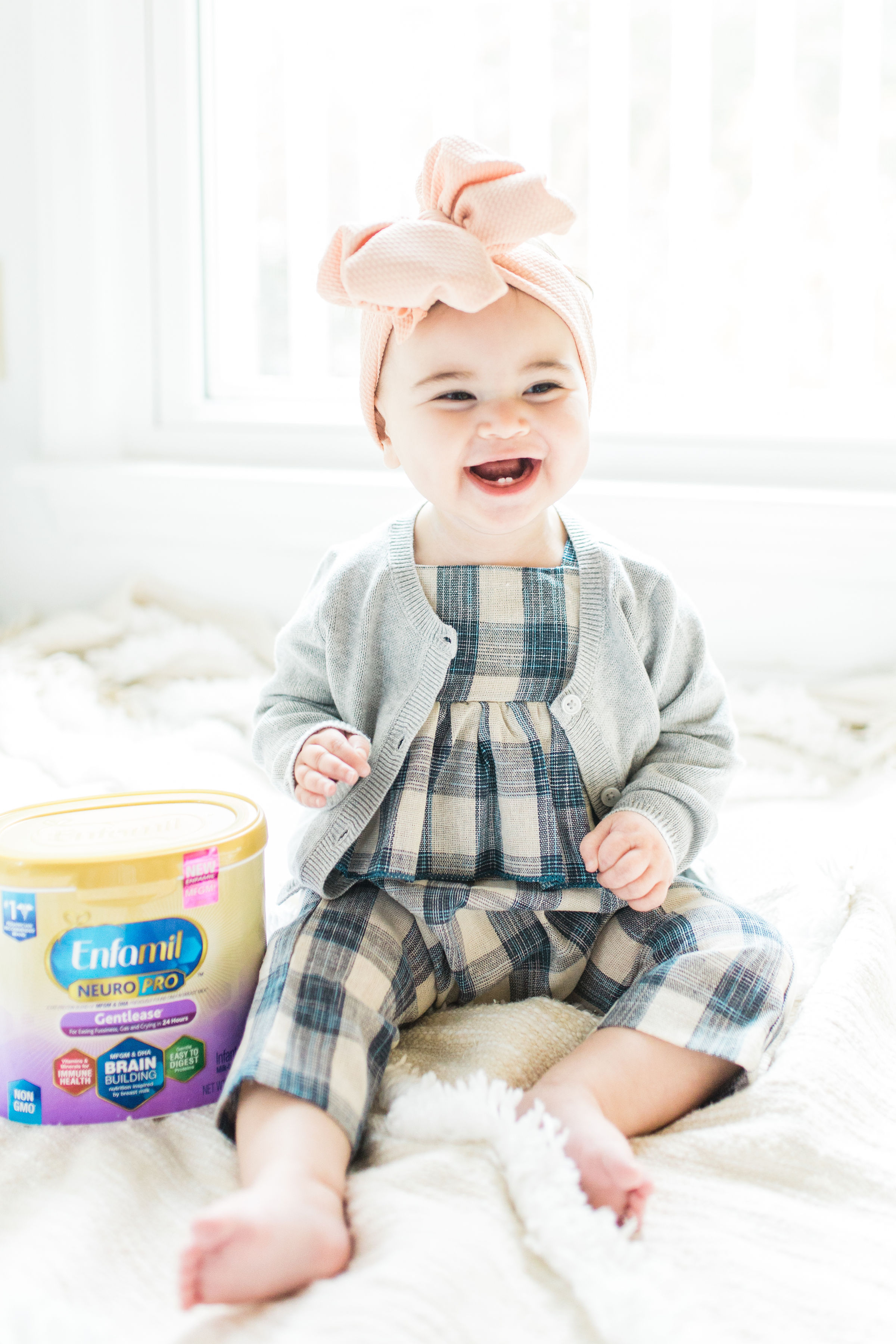 https://glitterinc.com/wp-content/uploads/2018/10/How-to-Transition-Baby-from-a-Bottle-to-a-Sippy-Cup-While-Bonding-with-Enfamil-glitterinc.com_.jpg