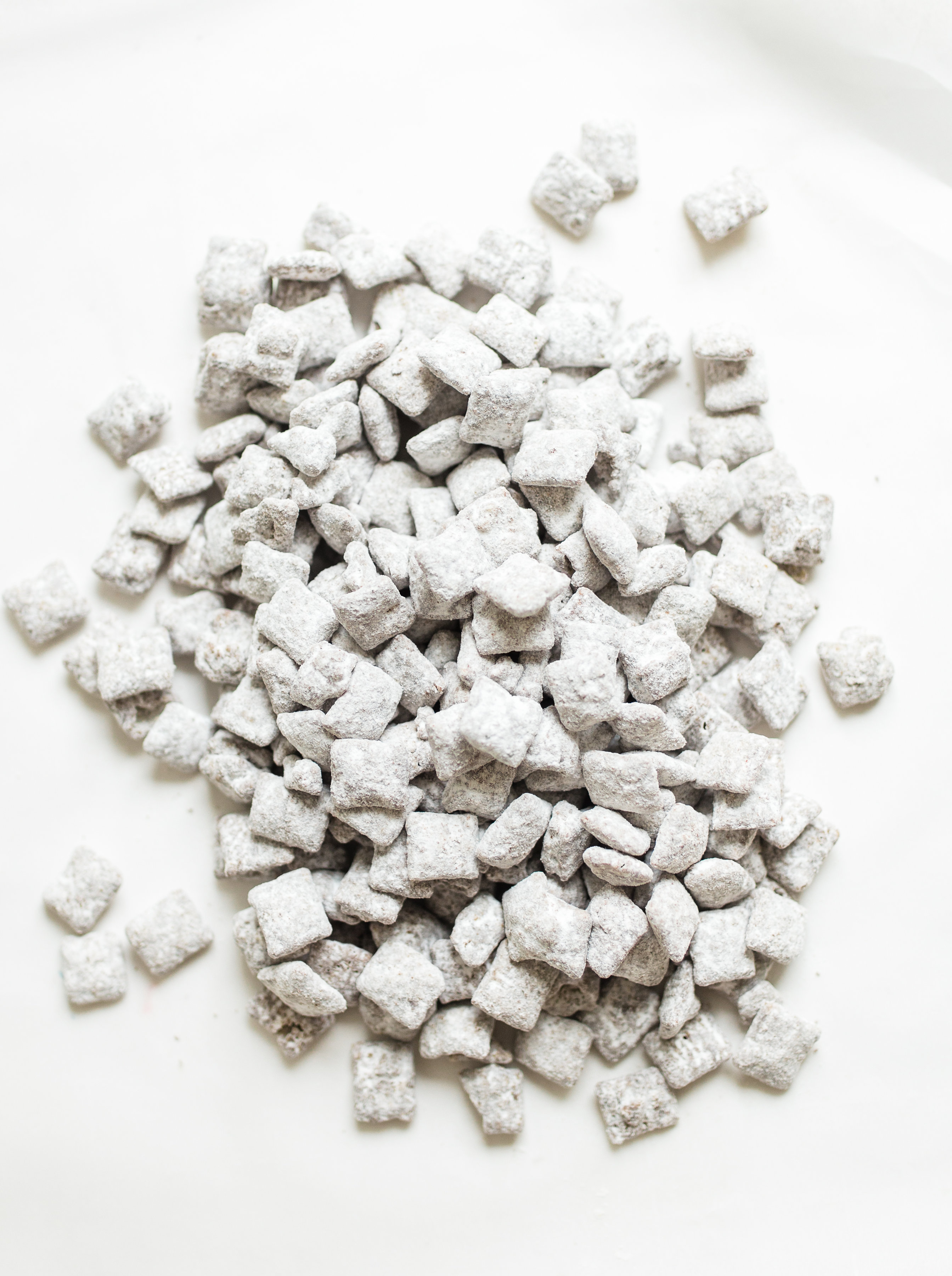 How to Make Classic Puppy Chow Muddy Buddies