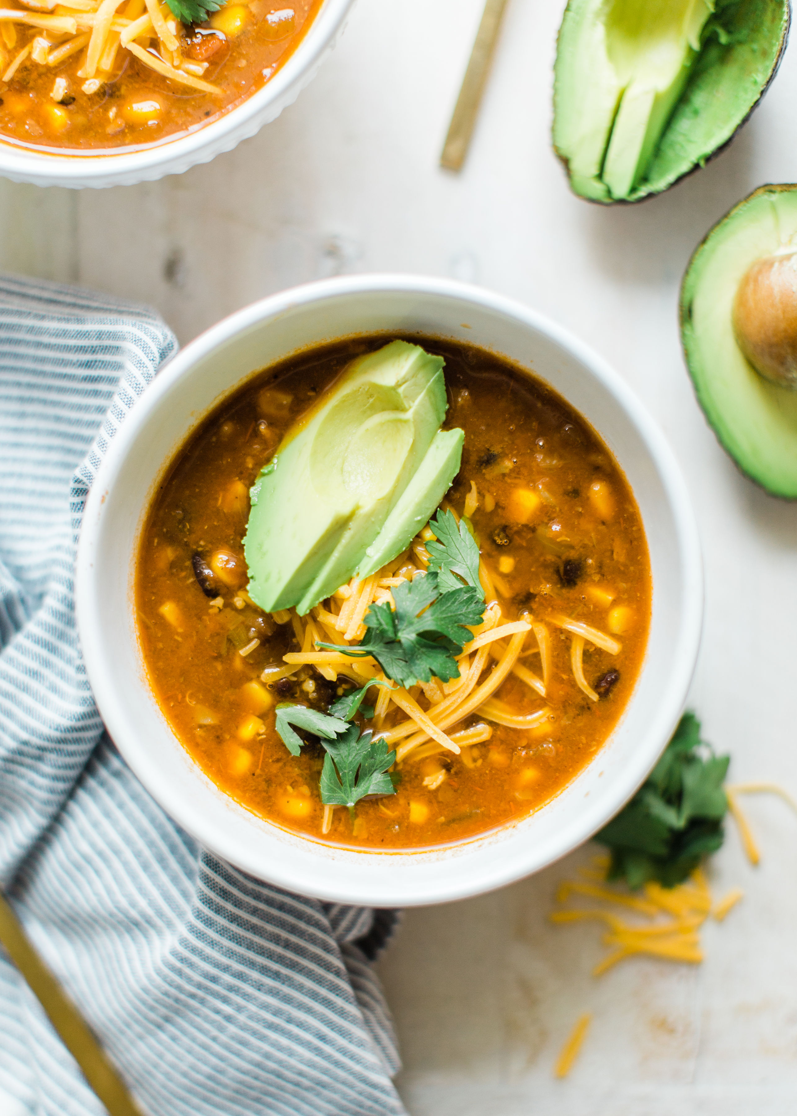 Vegetarian Harvest Chili. This soup is vegetarian and so yummy. Click through for the recipe. #harvestchili #traderjoes #vegetarianchili #soup #vegetariansoup #crockpotchili #crockpotsoup #instantpot #crockpot #instantpotchili | glitterinc.com | @glitterinc