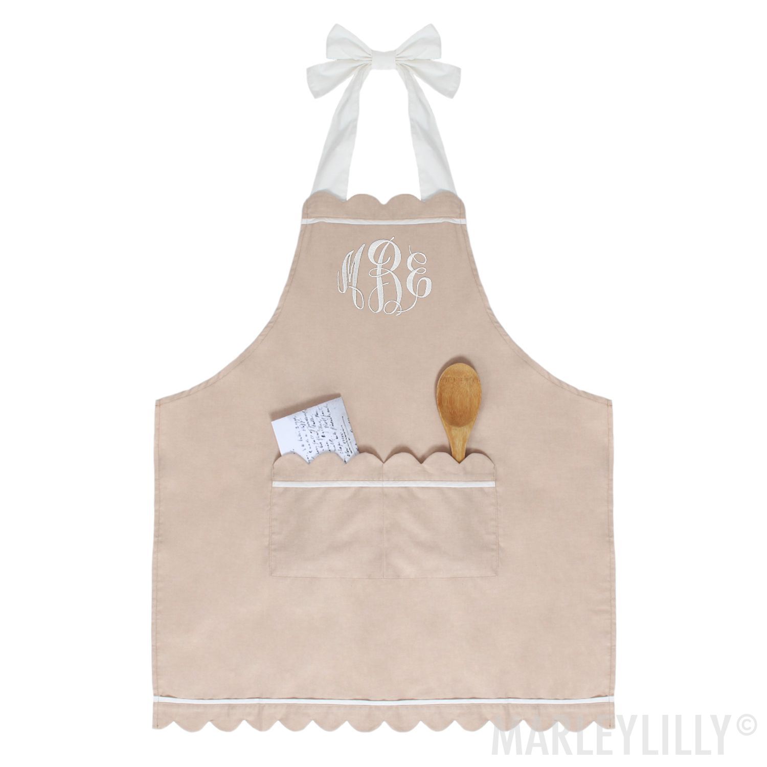 Monogrammed Scalloped Apron