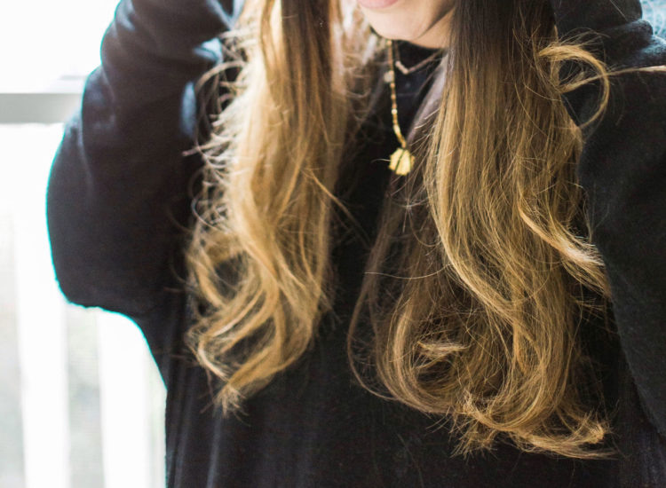 How to Get Easy Super Soft Waves With a Flat Iron