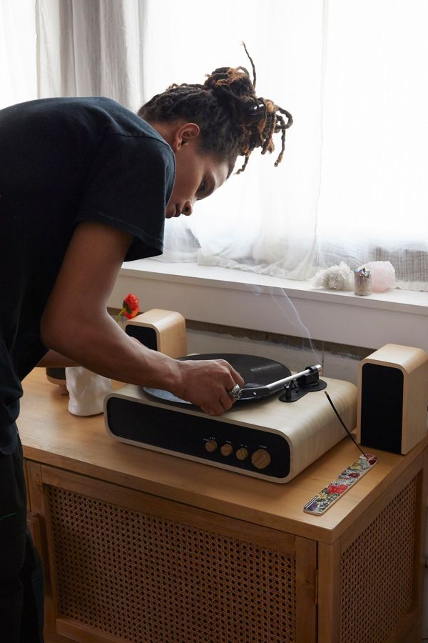 Crosley Gig 2-Speed Record Player With Speakers